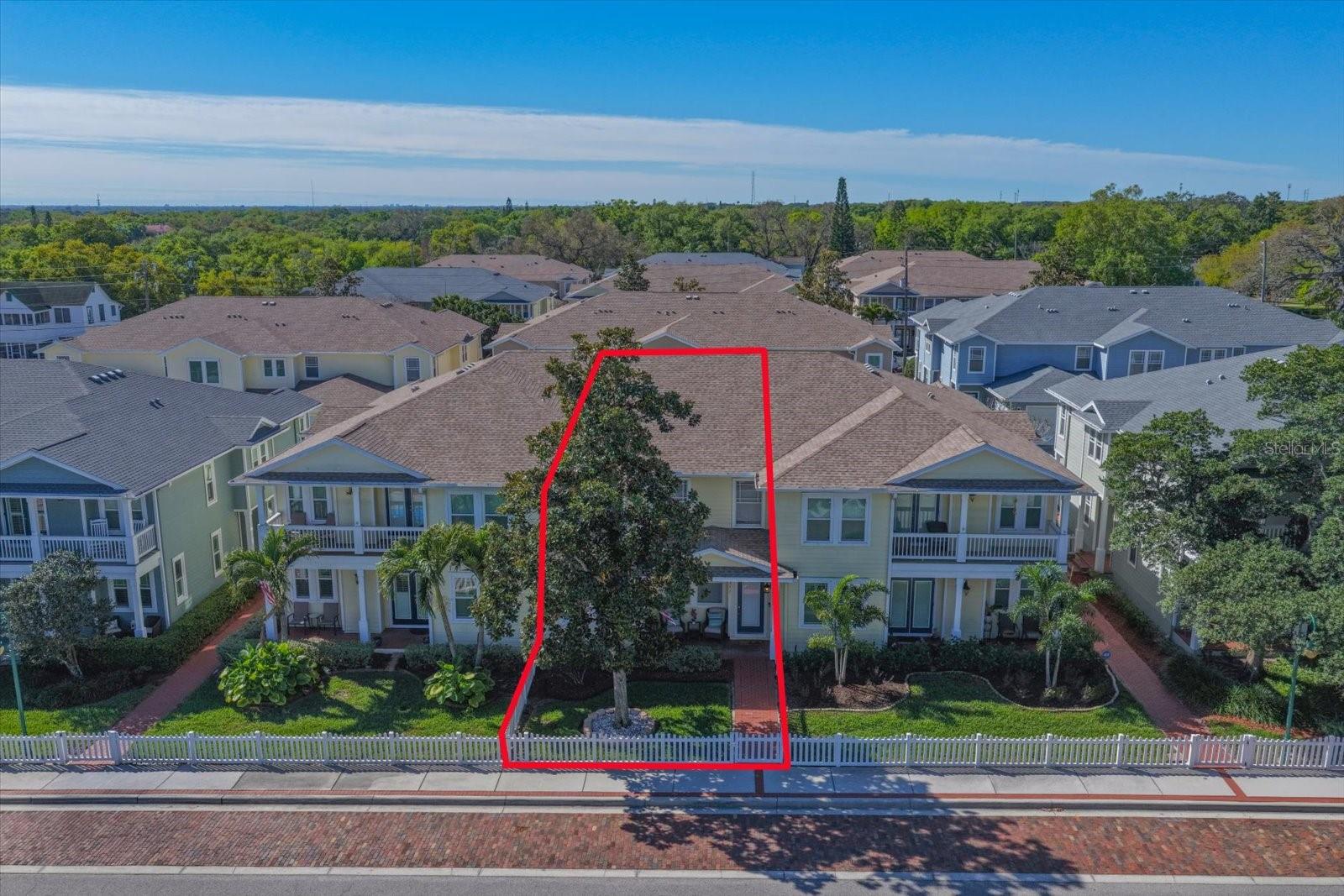 WEST BAY VILLAGE - Residential