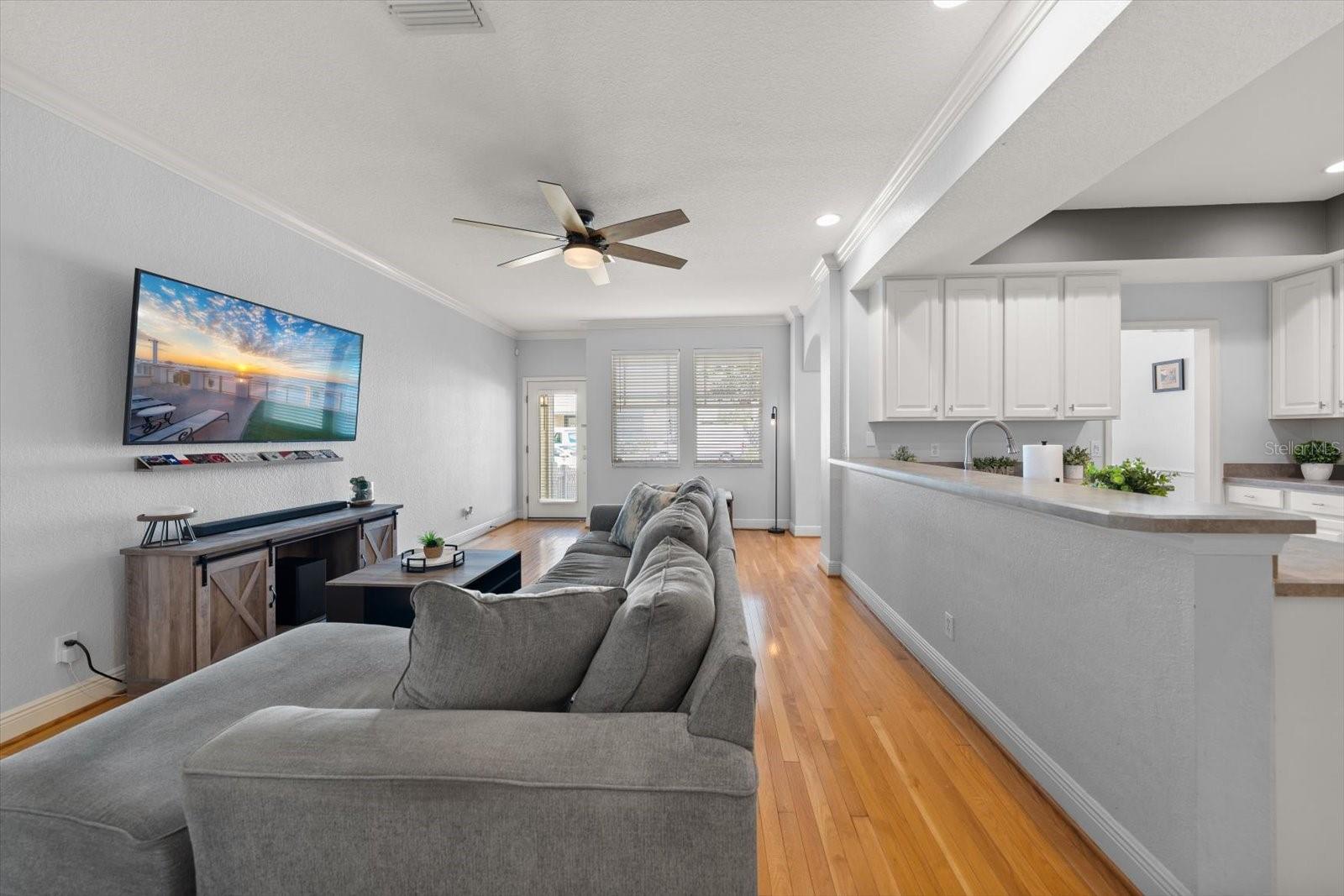 WEST BAY VILLAGE - Residential