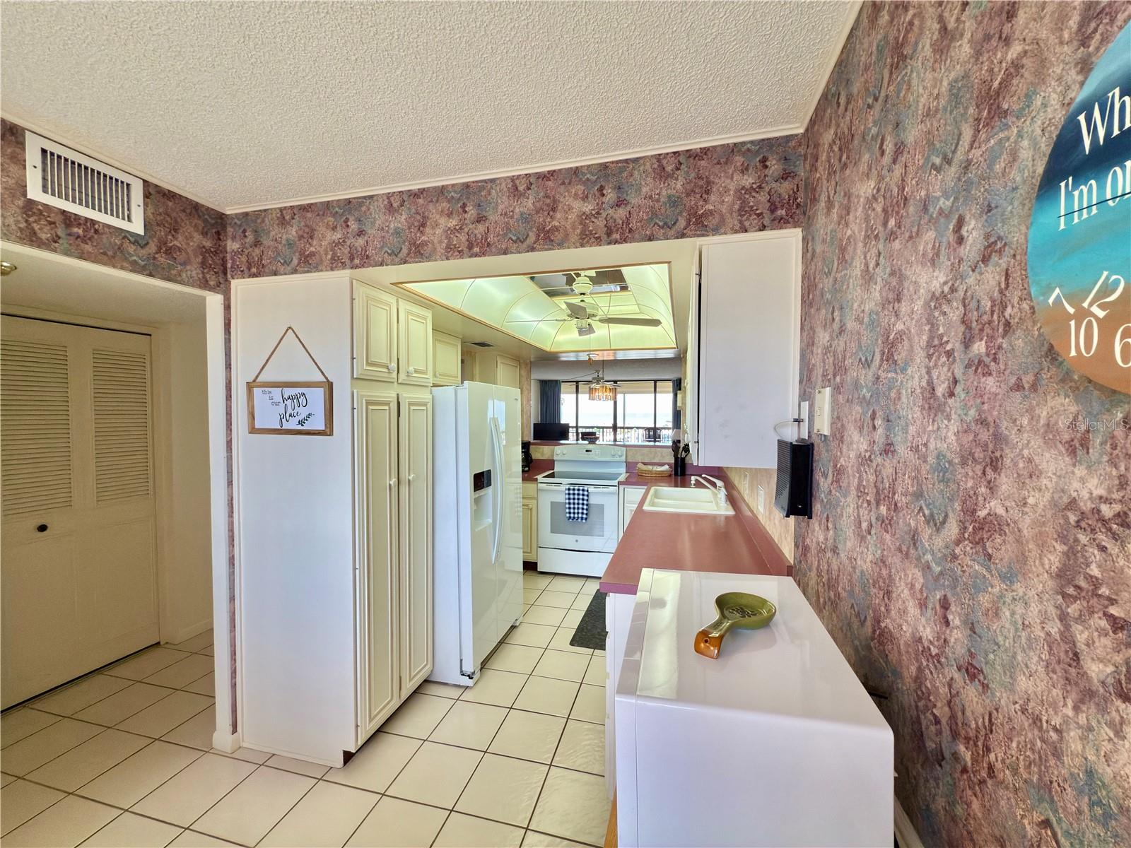 COURAGEOUS CONDO - Residential Lease