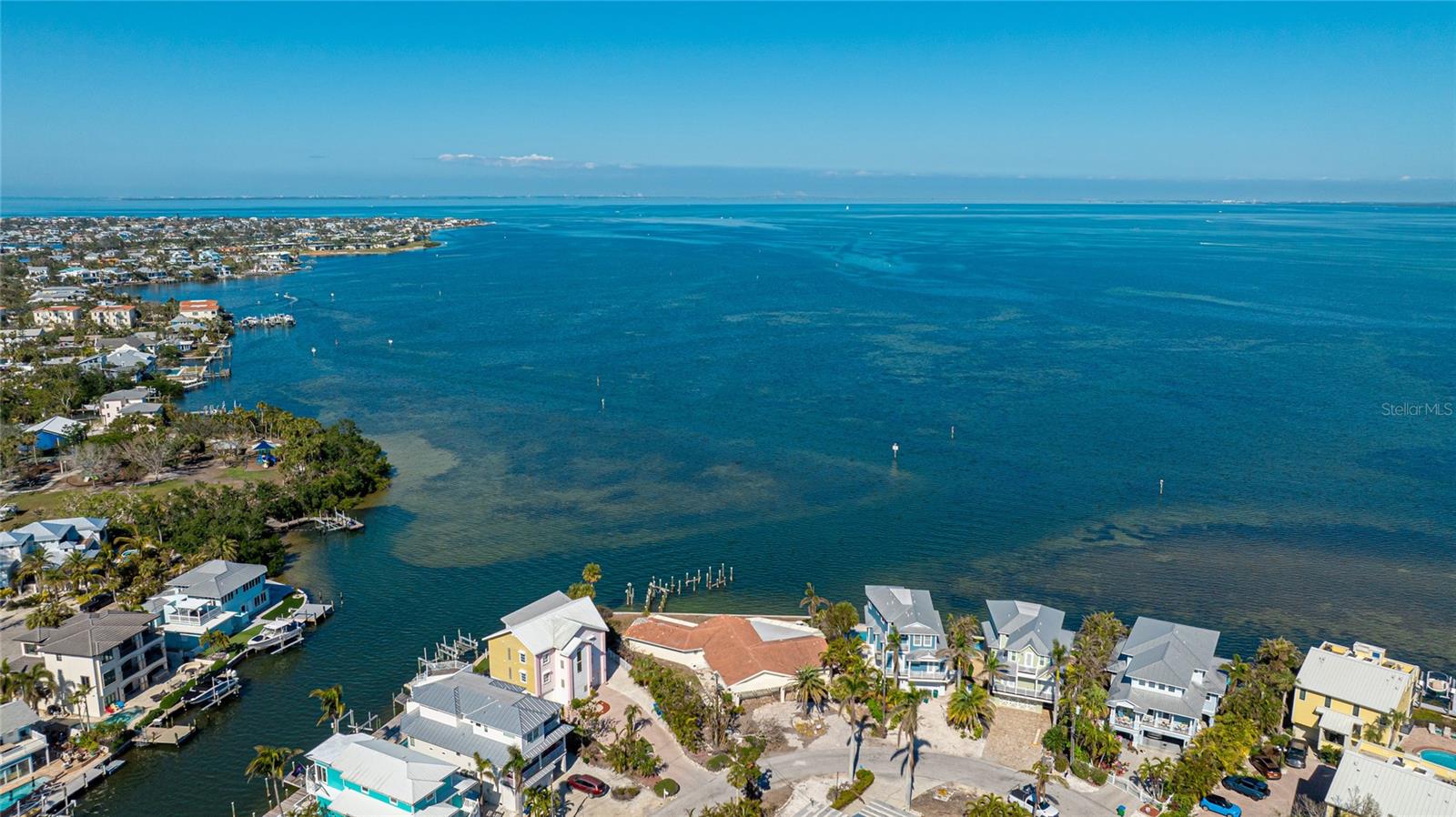 236 S HARBOR DRIVE