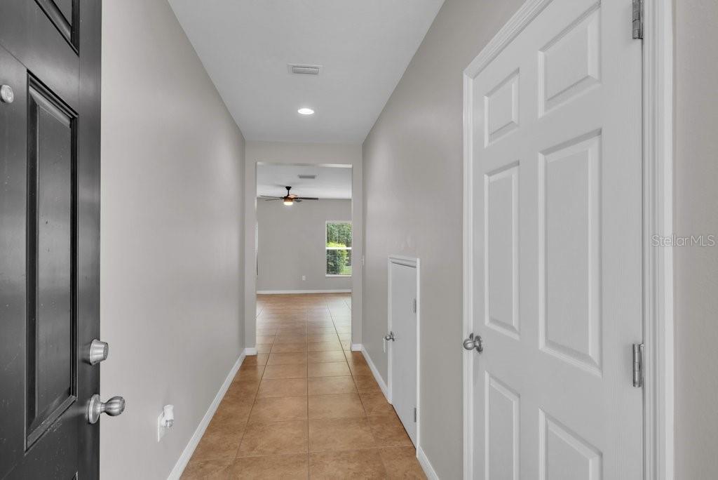 STARLING AT FISHHAWK PH IA - Residential