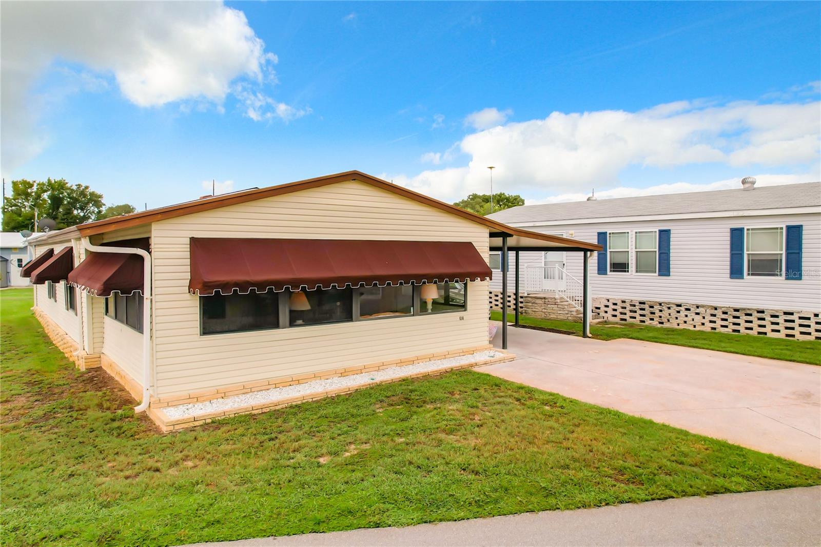 TWIN FOUNTAINS INC A CONDO MHP - Residential