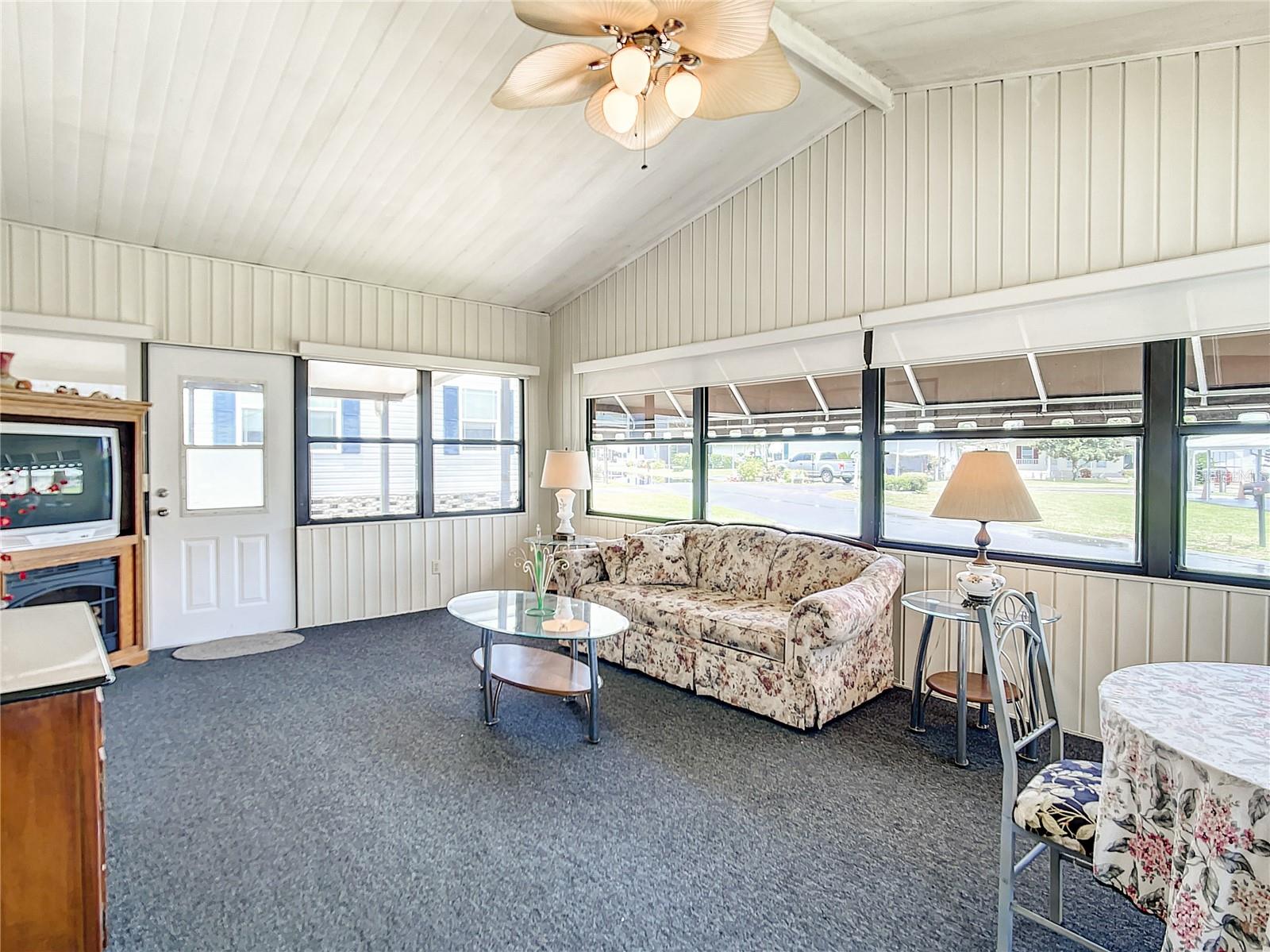 TWIN FOUNTAINS INC A CONDO MHP - Residential