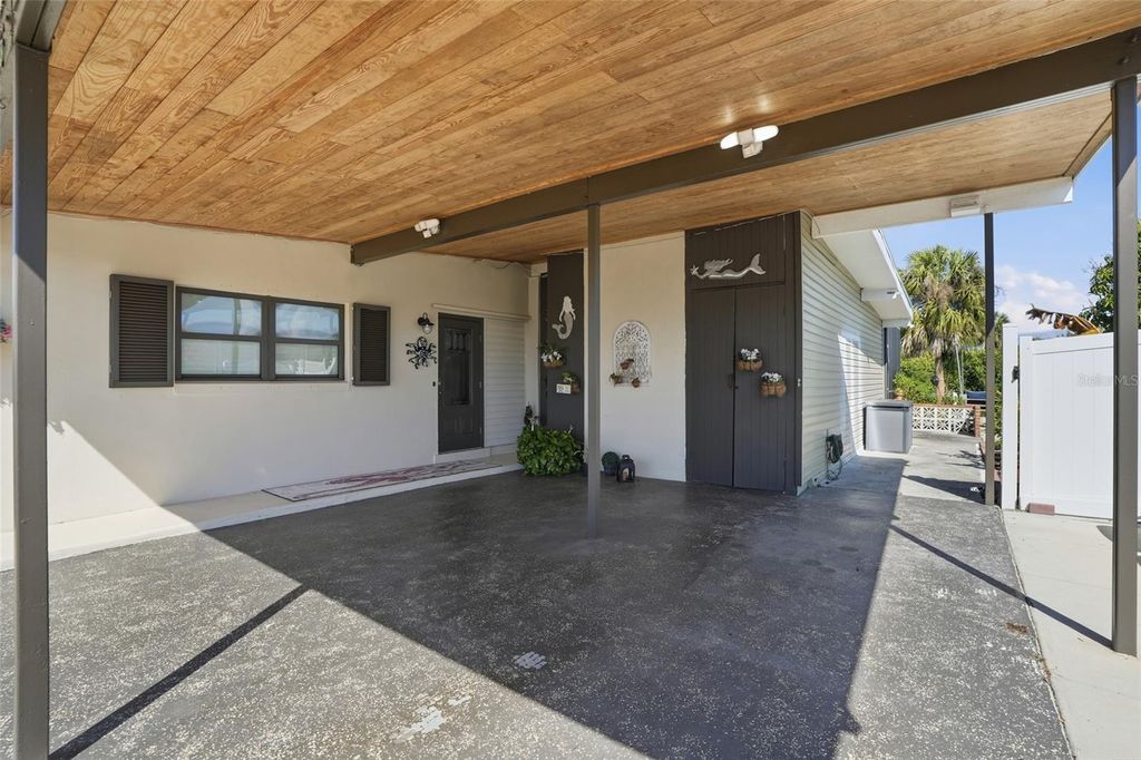 Photo of 4086 Gardner Drive, Port Charlotte, FL 33952 (MLS # C7522450)