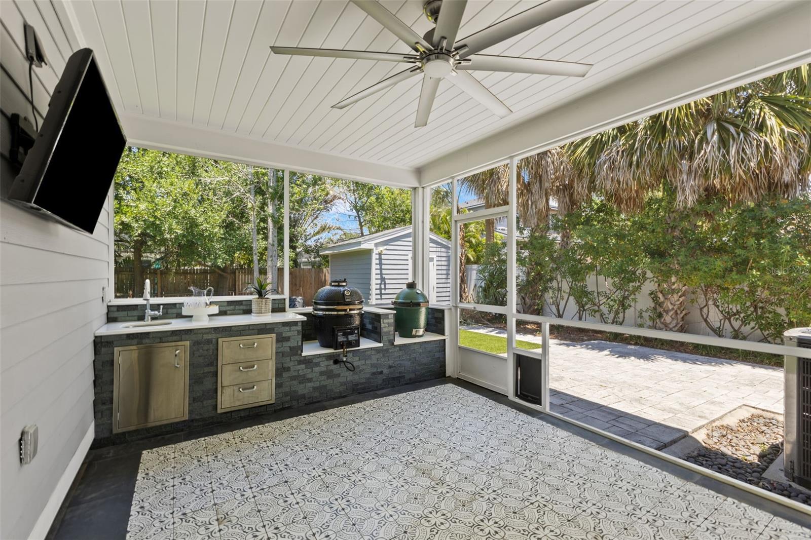 MARGARET ANNE SUB REVI - Residential