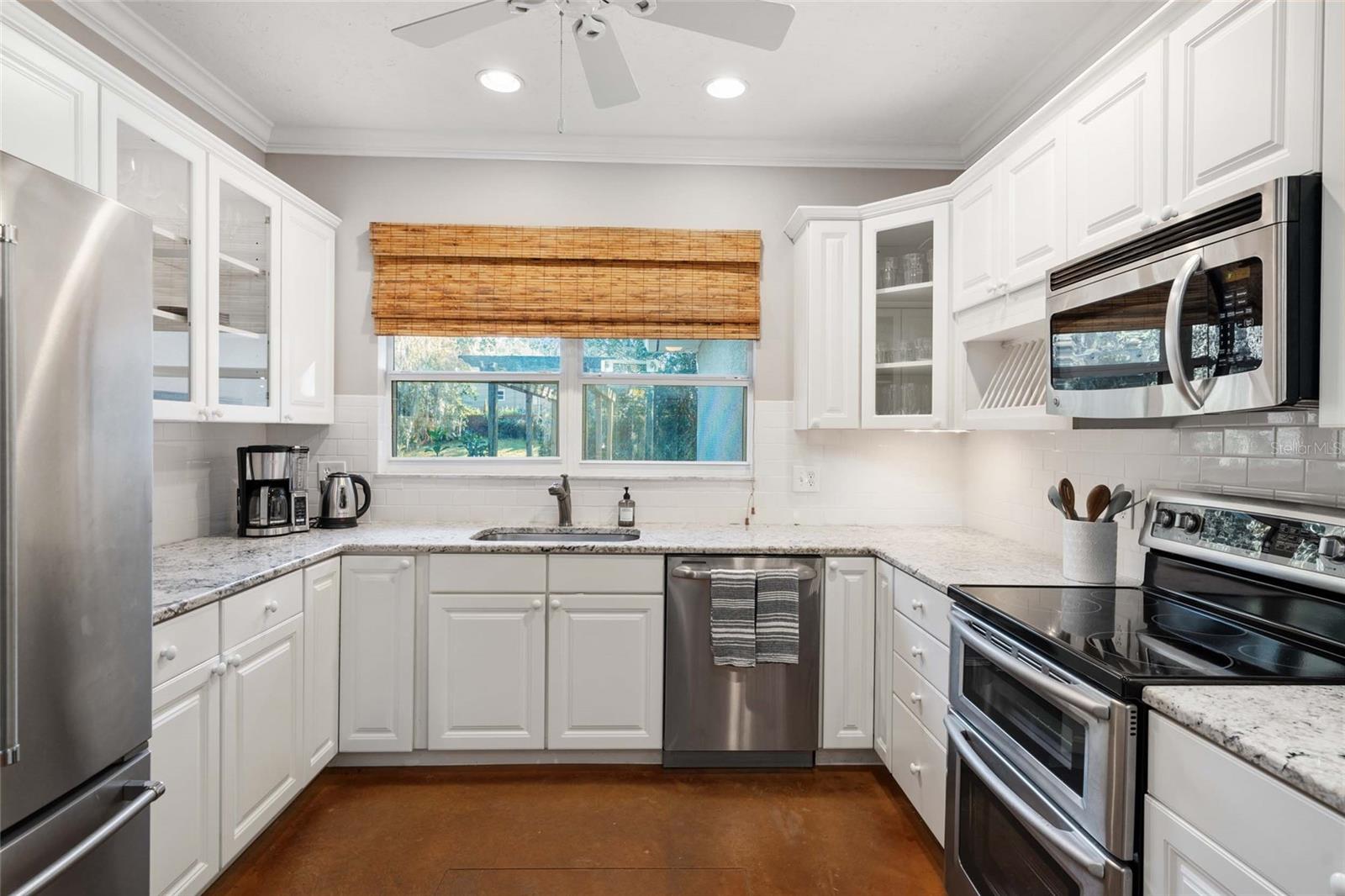 WOODSEDGE - Residential Lease