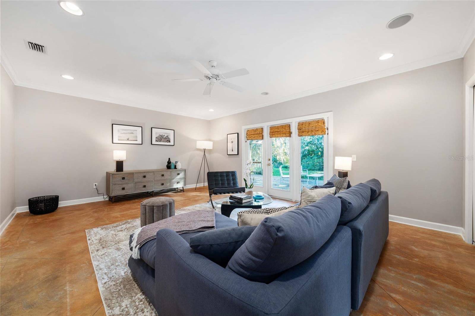 WOODSEDGE - Residential Lease