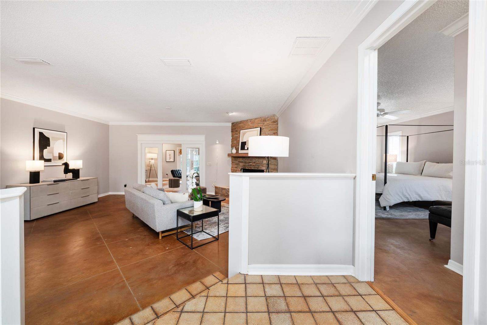 WOODSEDGE - Residential Lease