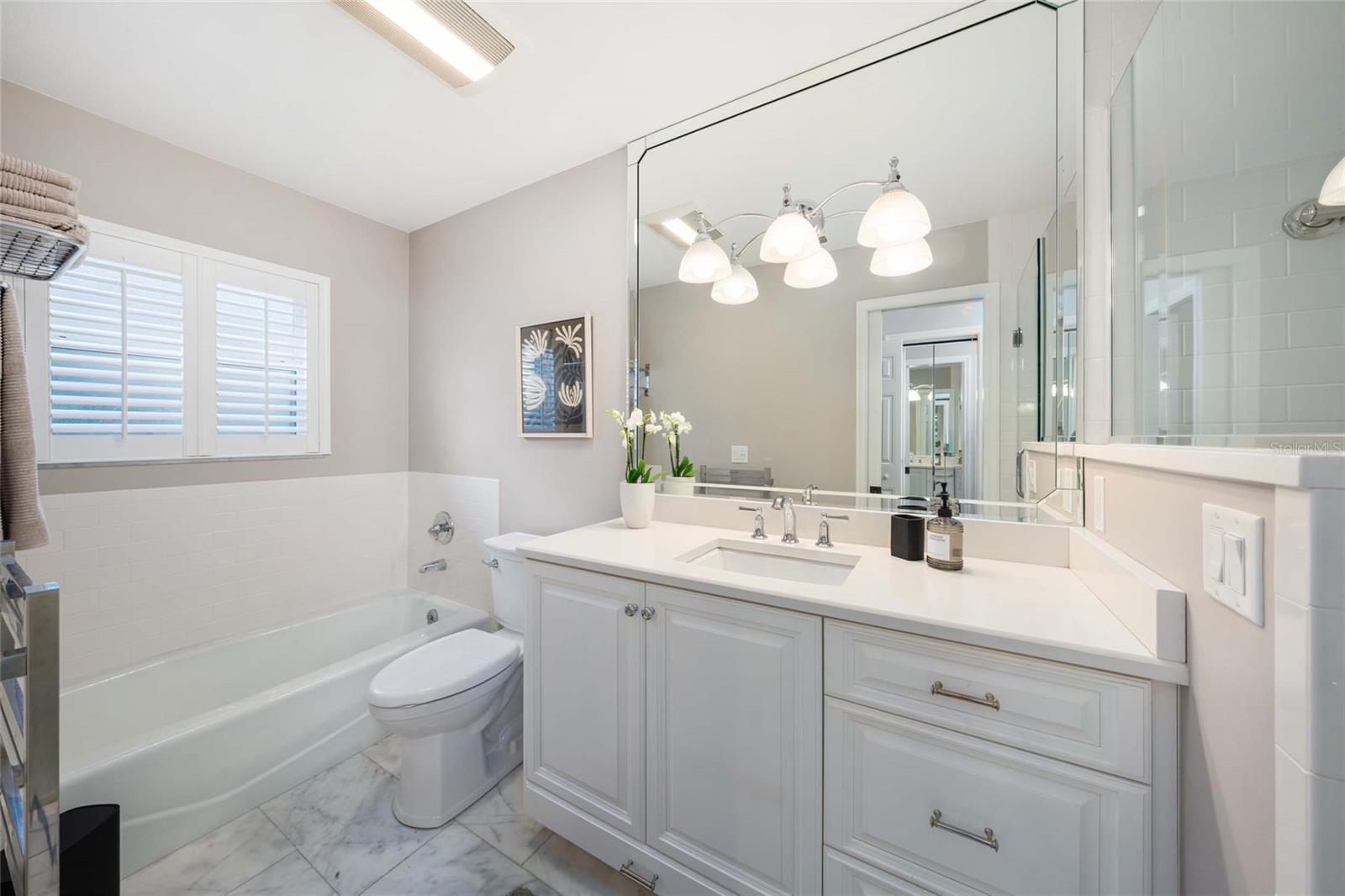 WOODSEDGE - Residential Lease