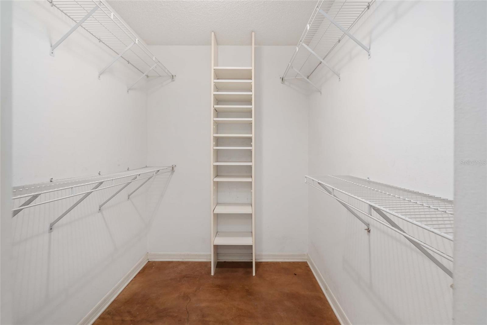 WOODSEDGE - Residential Lease