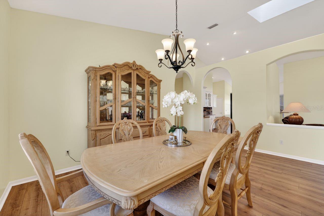 FOXBROOK PH II - Residential