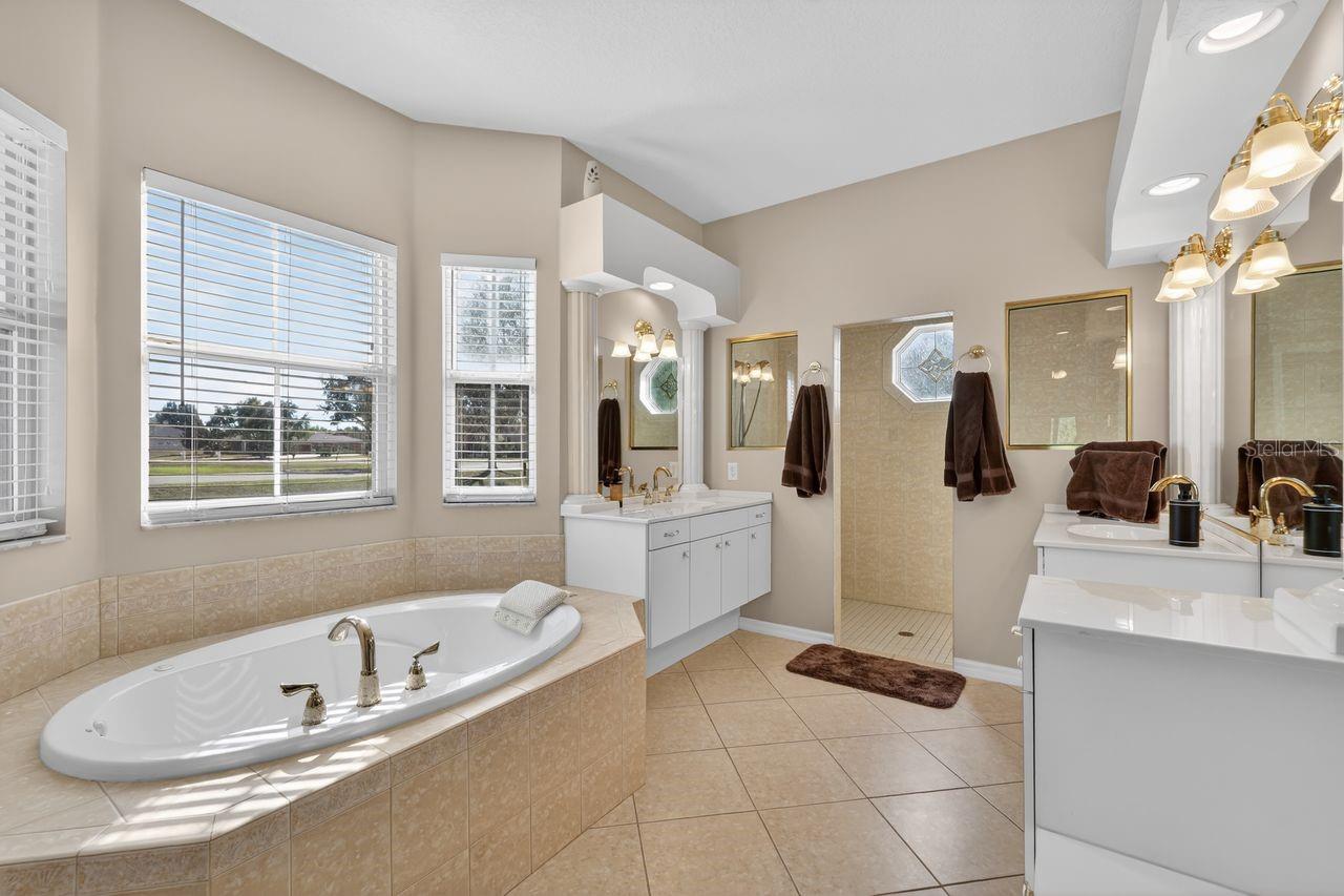 FOXBROOK PH II - Residential