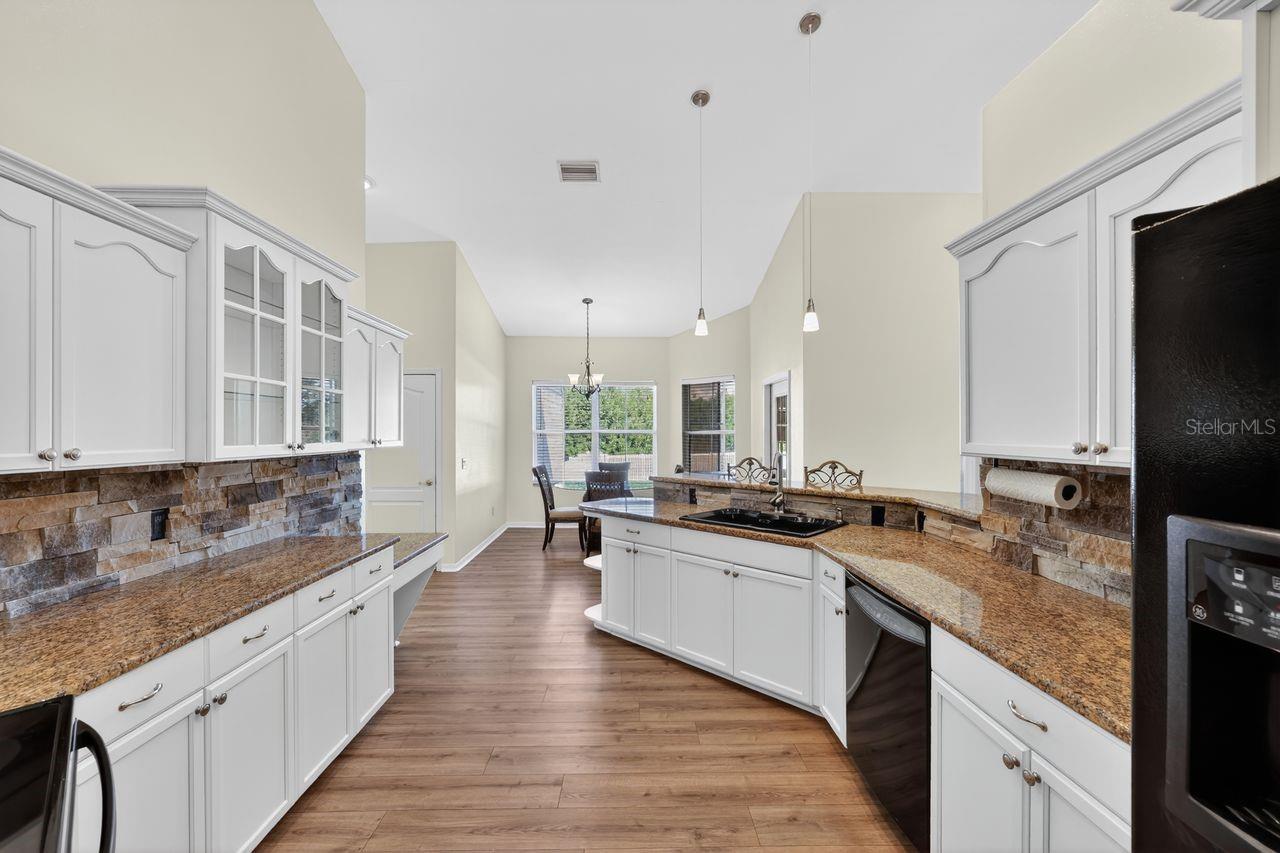 FOXBROOK PH II - Residential