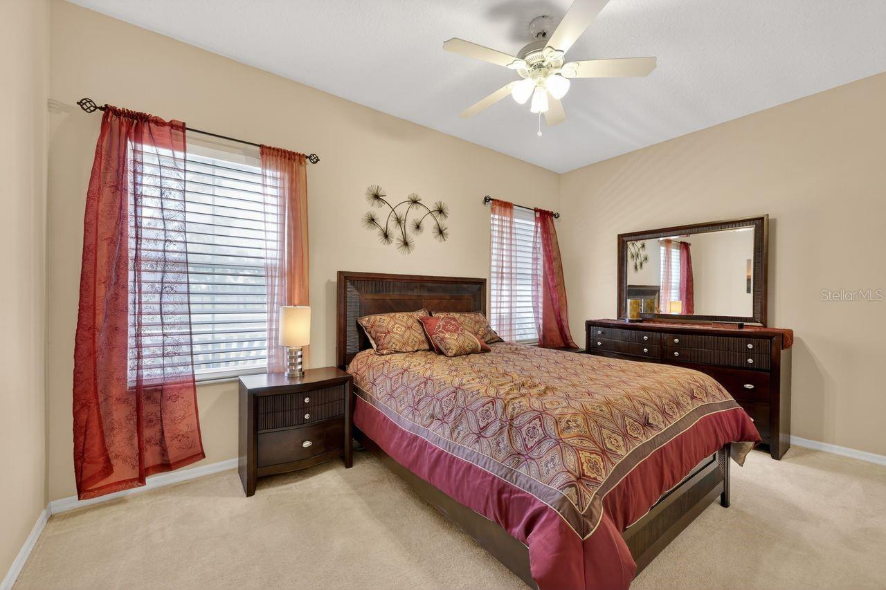 FOXBROOK PH II - Residential