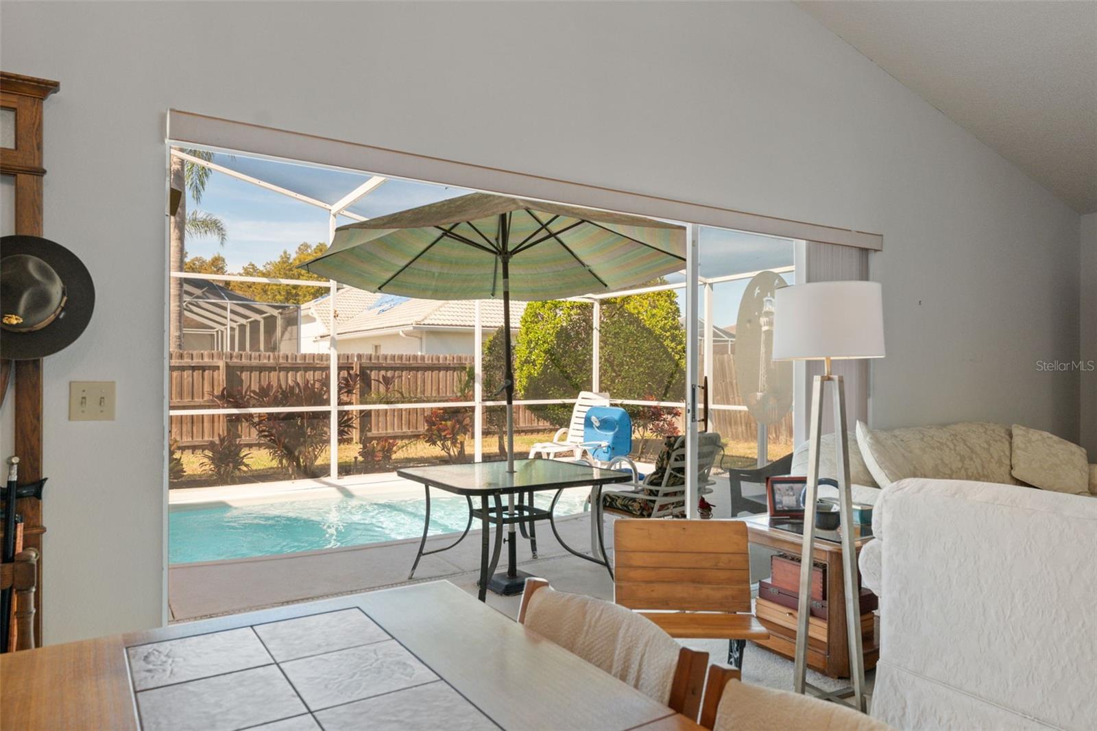 HUNTERS RIDGE - Residential