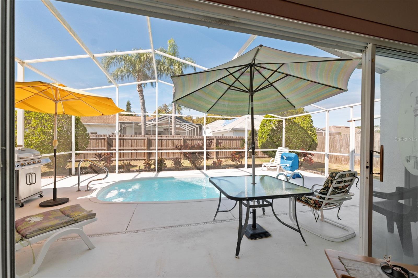 HUNTERS RIDGE - Residential