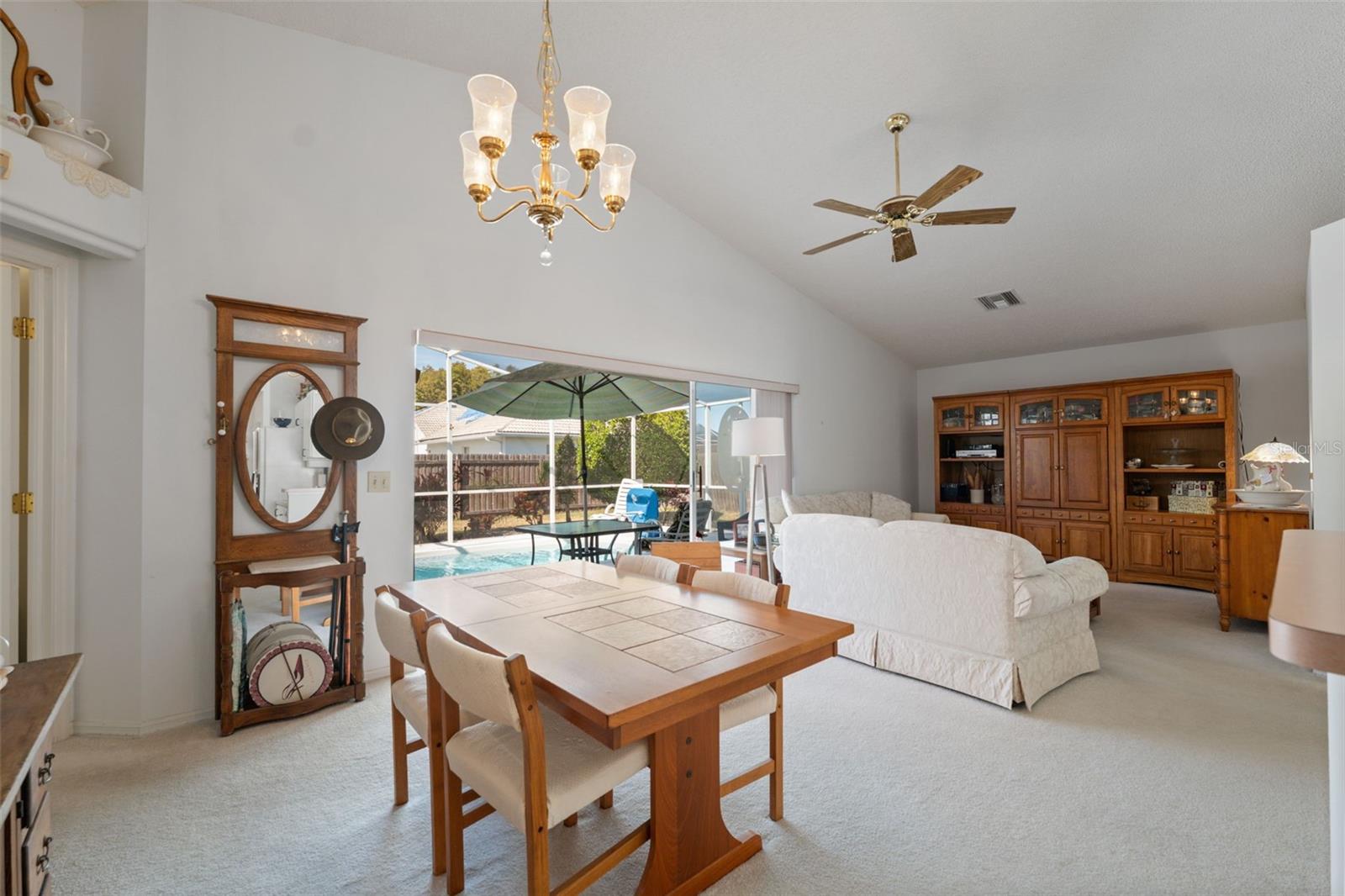 HUNTERS RIDGE - Residential