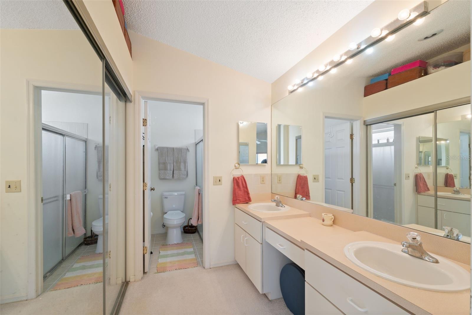 HUNTERS RIDGE - Residential