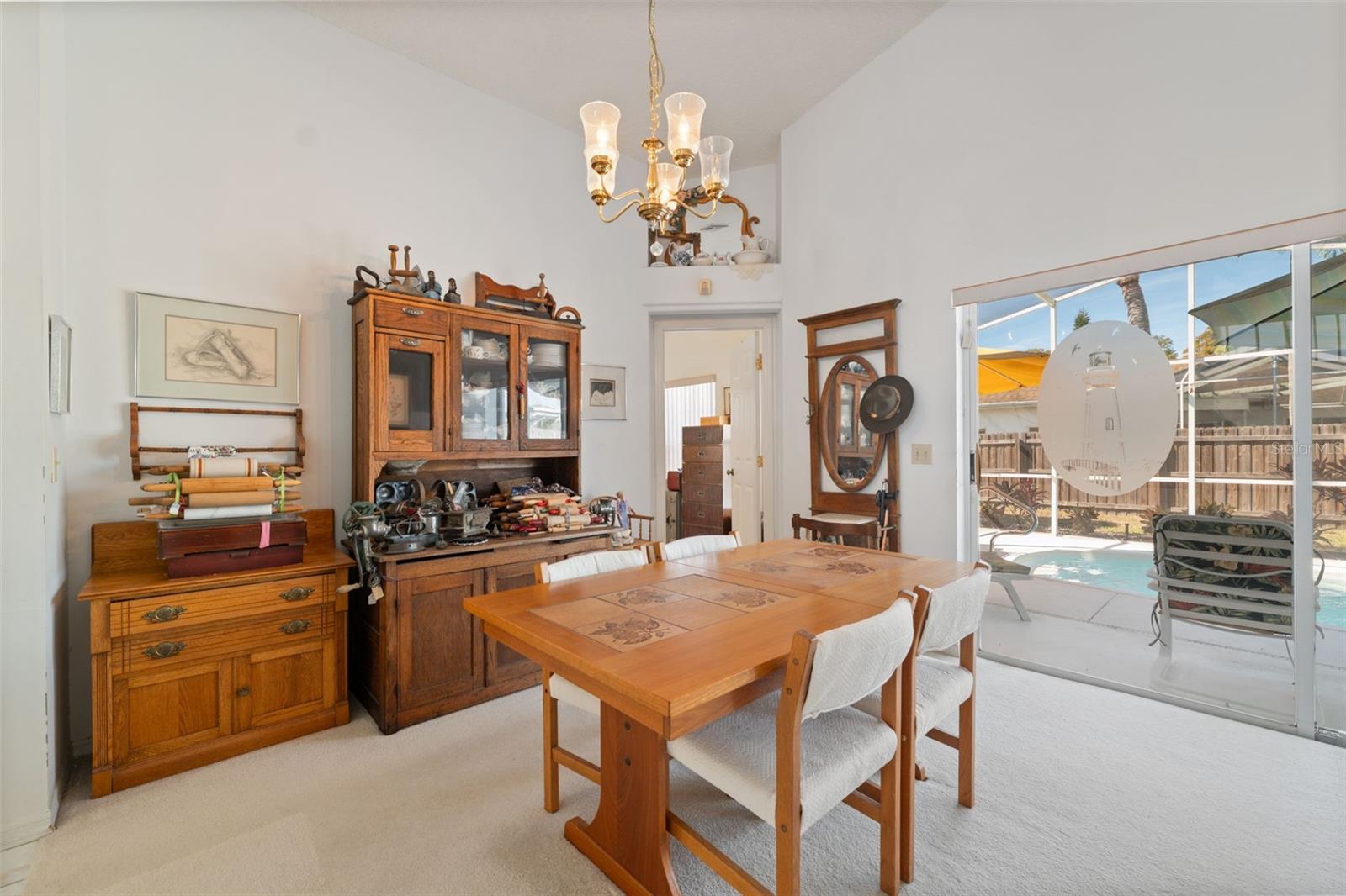 HUNTERS RIDGE - Residential