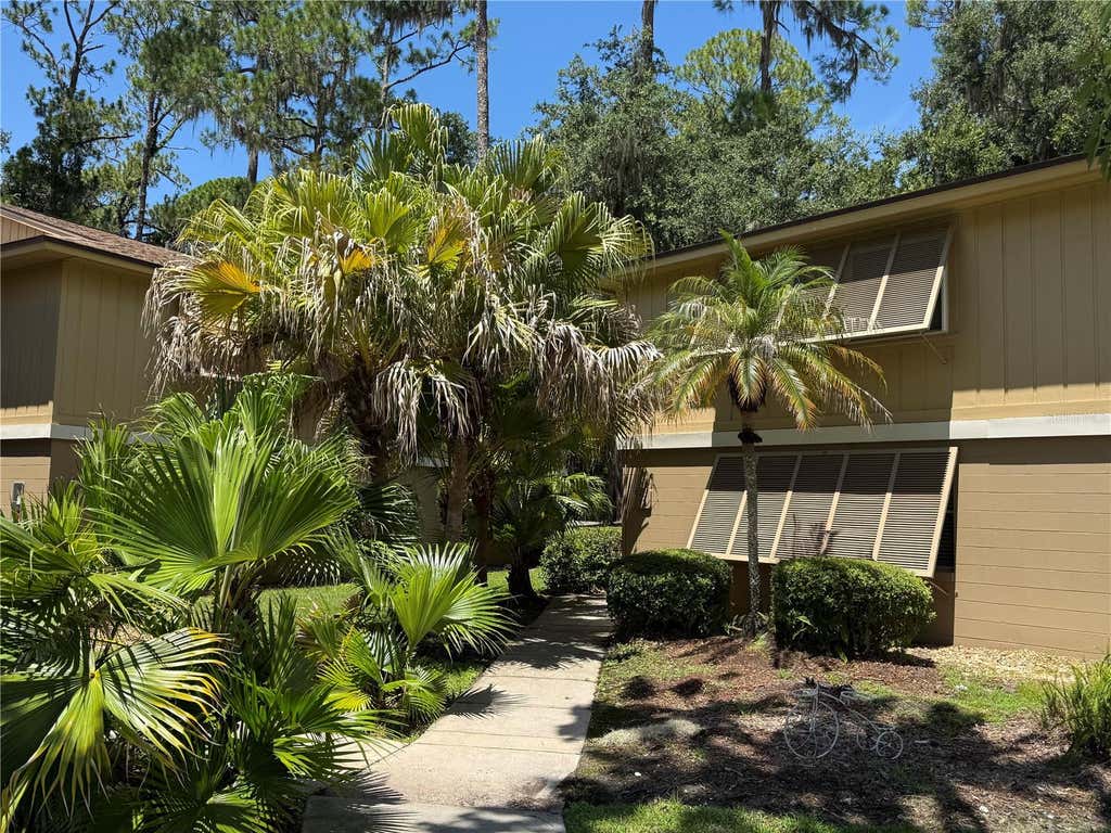Photo of 120 Hibiscus Woods Court #9C, Deltona, FL 32725 (MLS # O6432263)