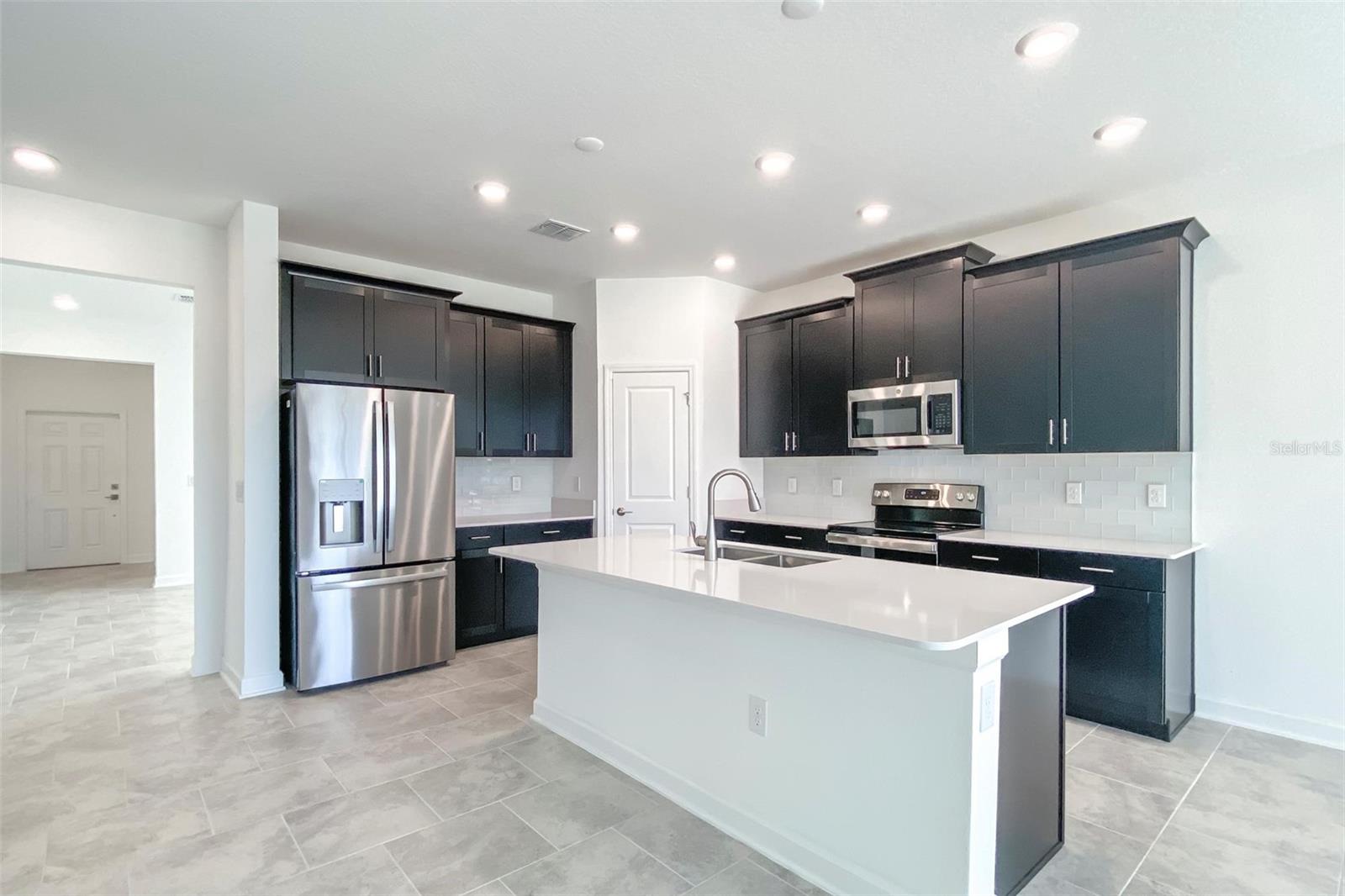 TOHOQUA PH 2 - Residential Lease