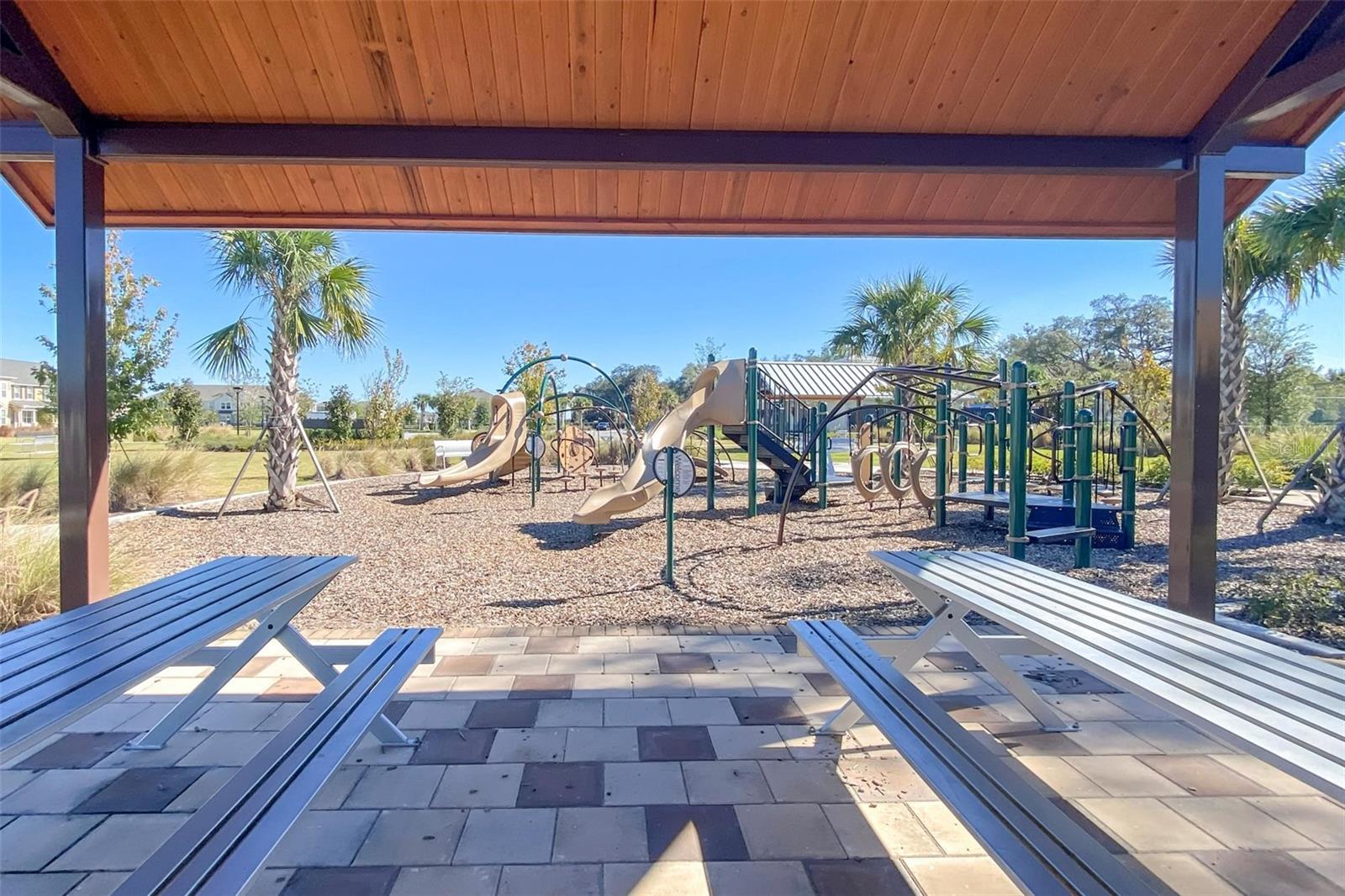 TOHOQUA PH 2 - Residential Lease