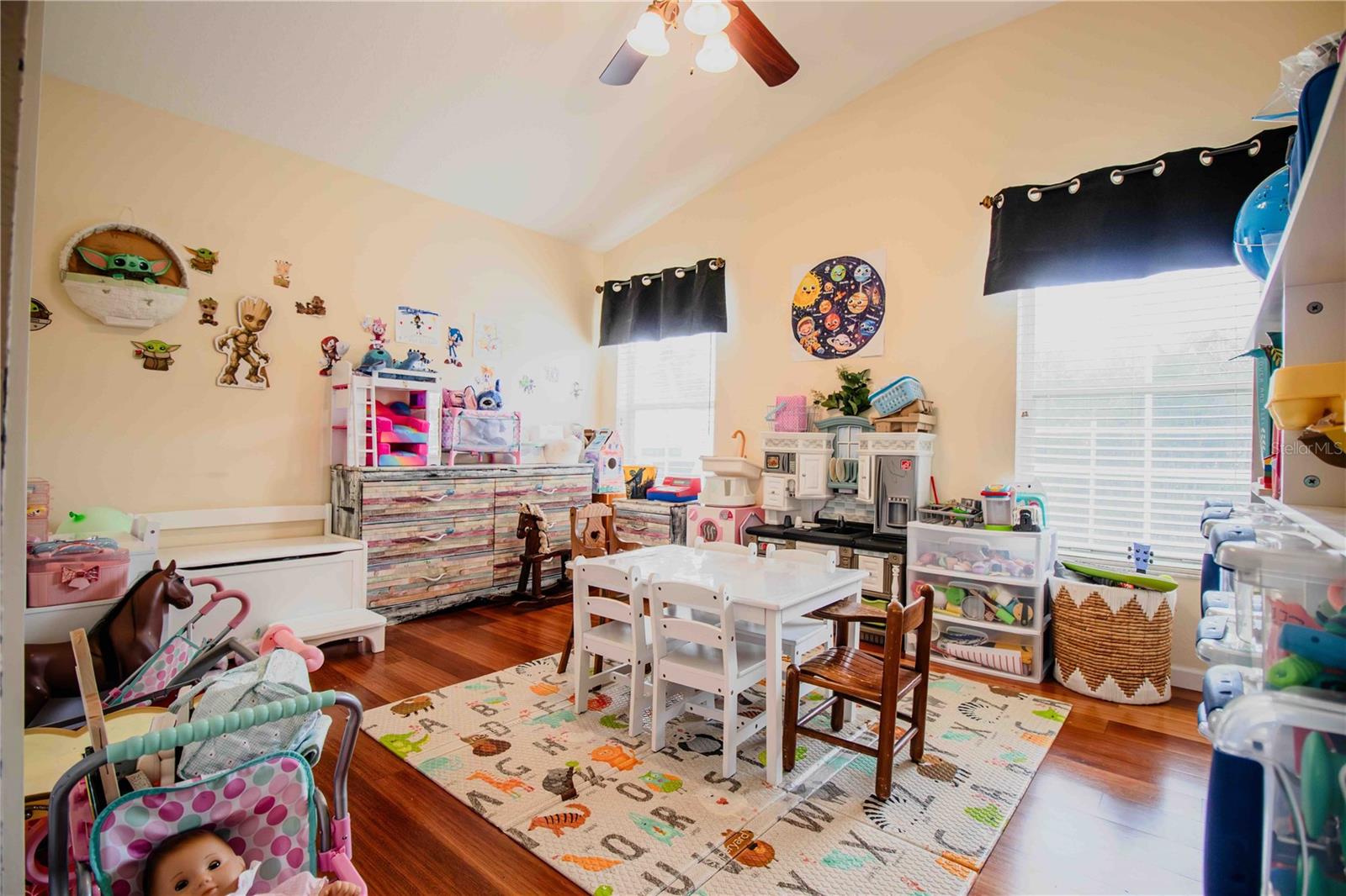 PRESERVE AT CYPRESS LAKES PH I THE - Residential