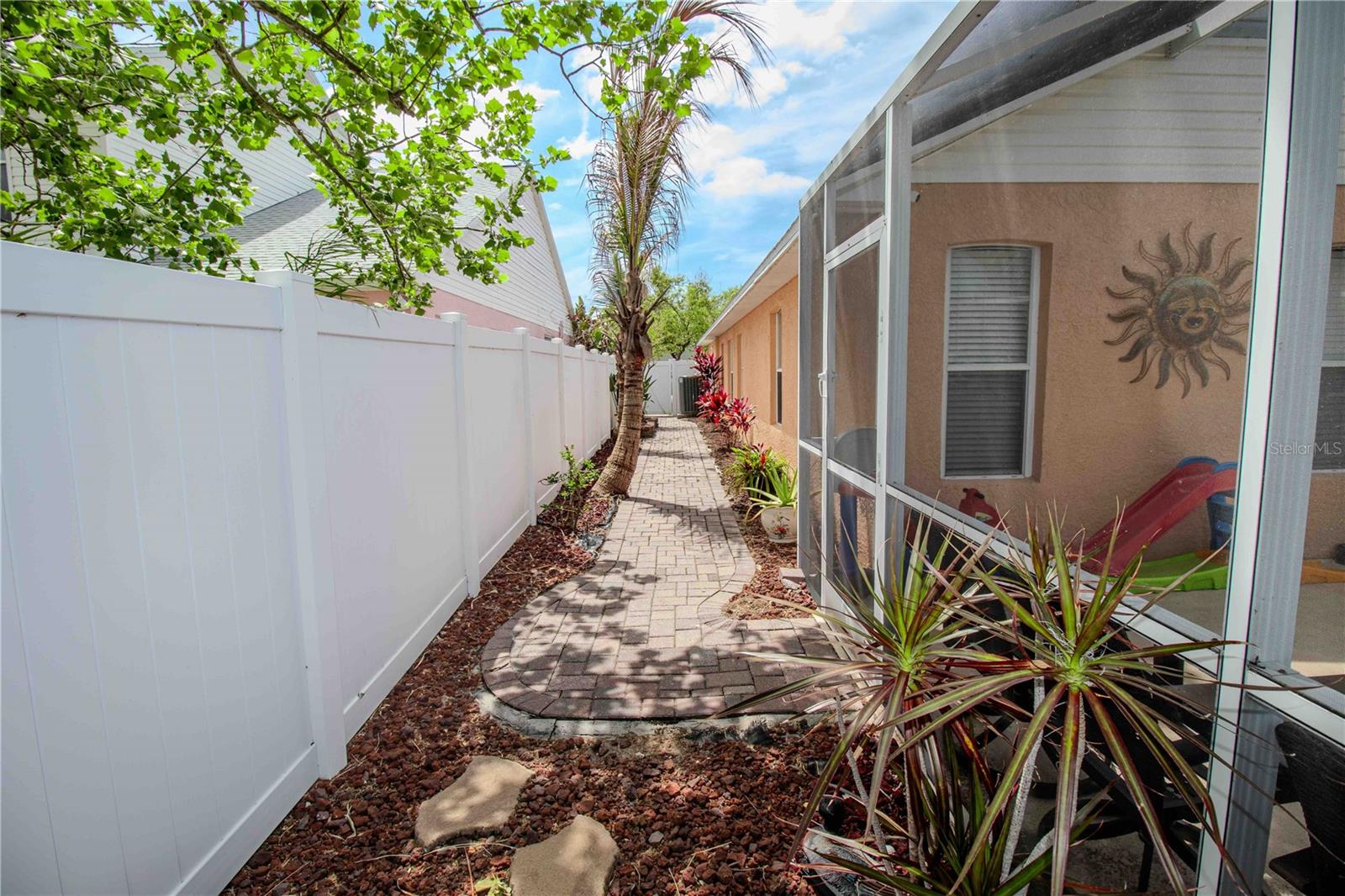 PRESERVE AT CYPRESS LAKES PH I THE - Residential