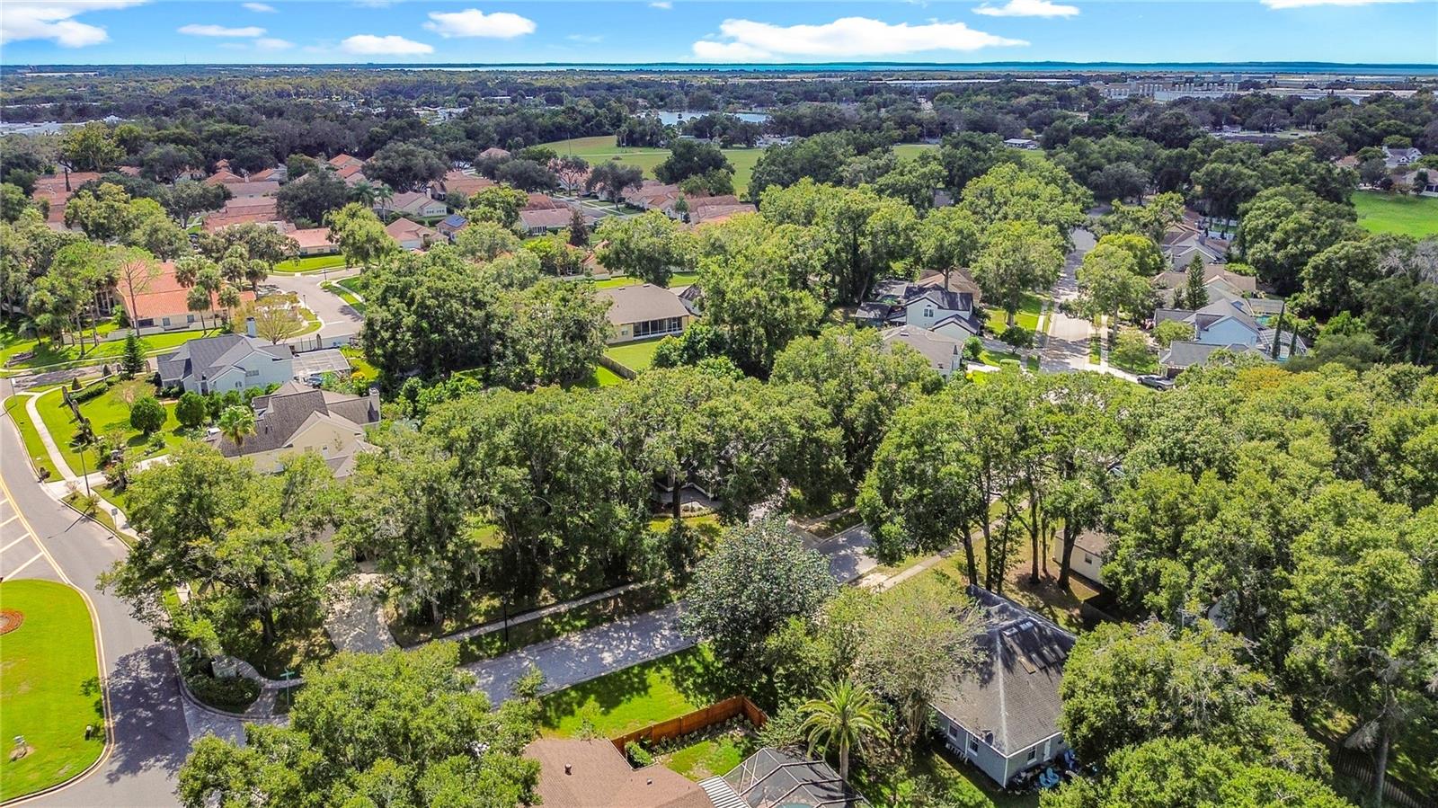 LEXINGTON CLUB PH 02 - Residential