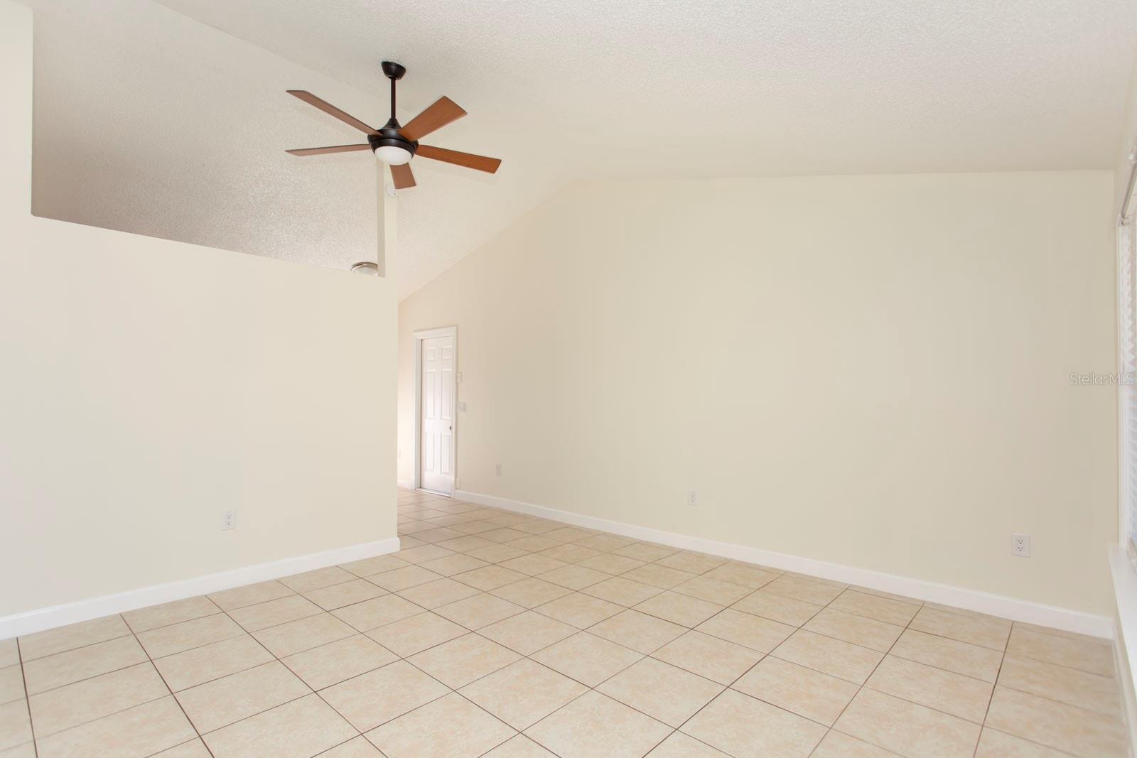 SEVEN SPGS HOMES - Residential