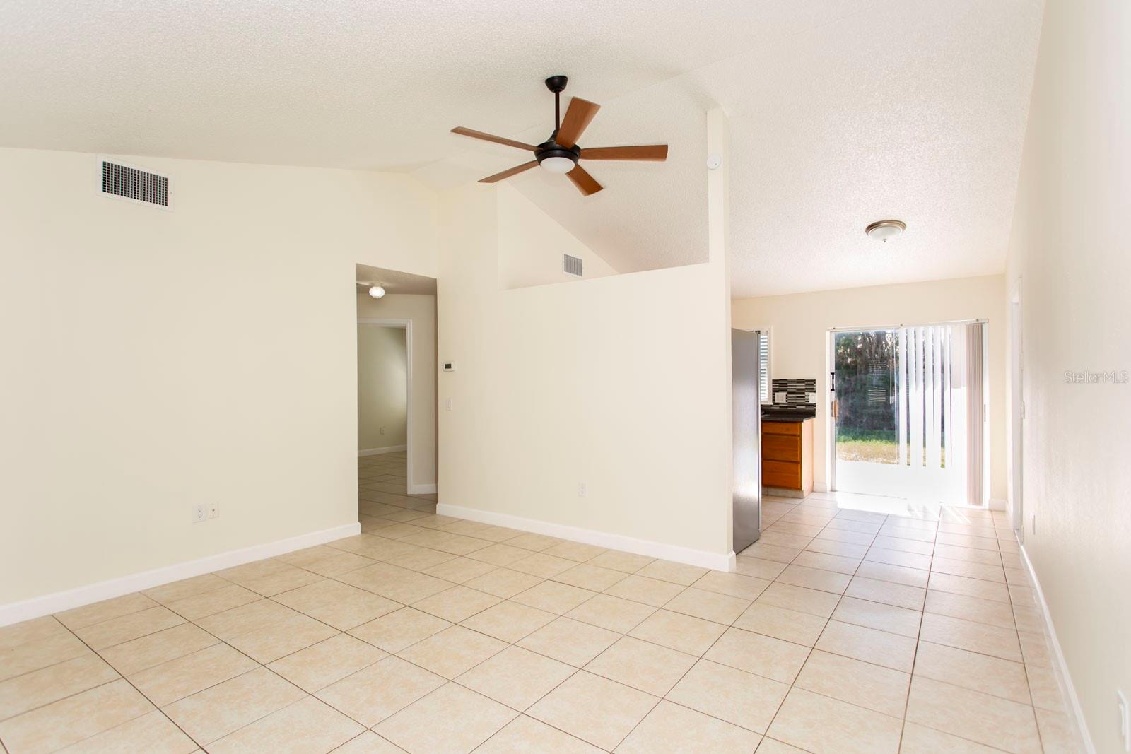 SEVEN SPGS HOMES - Residential