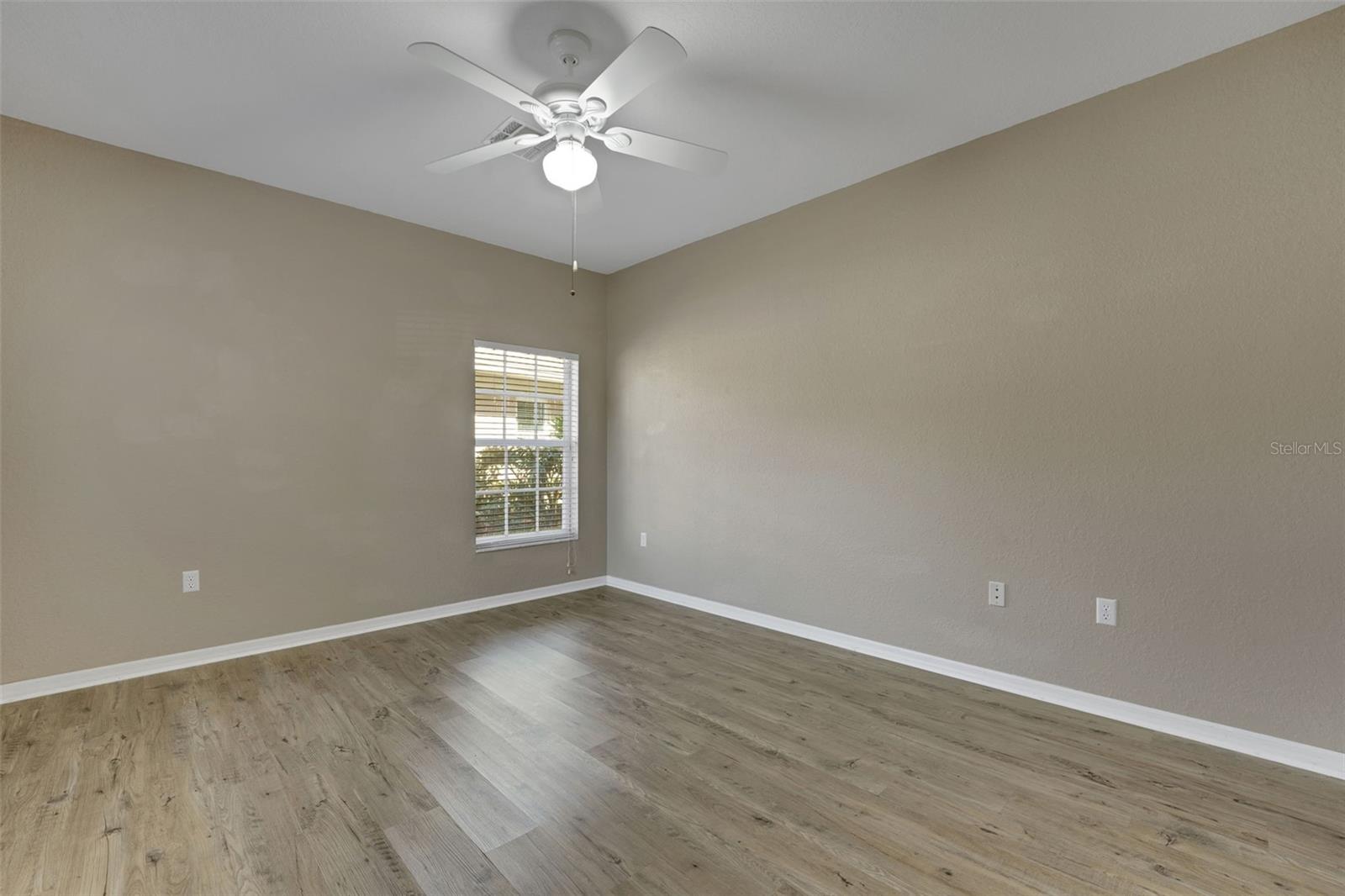 EAGLE POND CONDO - Residential