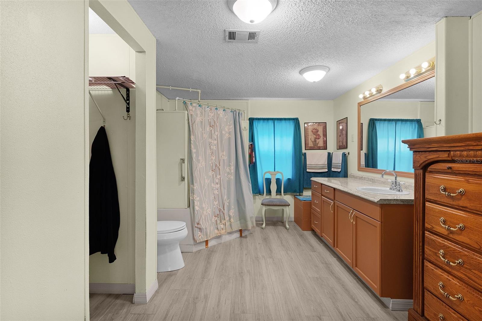 BELLEVIEW HEIGHTS ESTATE - Residential