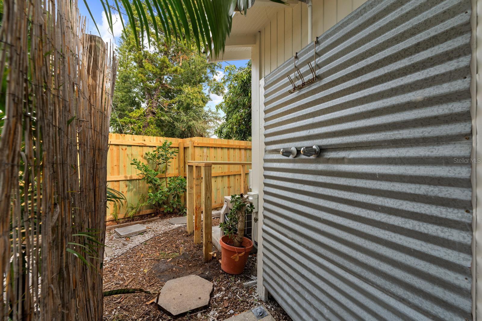 WEAVERS SUB A J - Residential