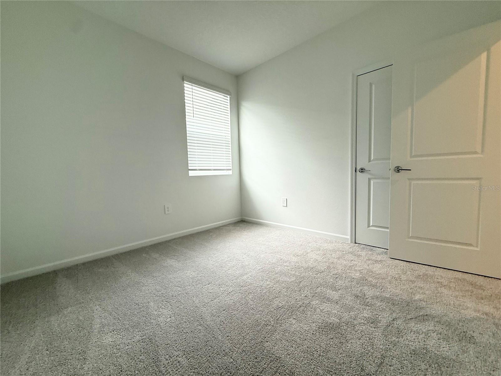 RIVINGTON 34S - Residential Lease