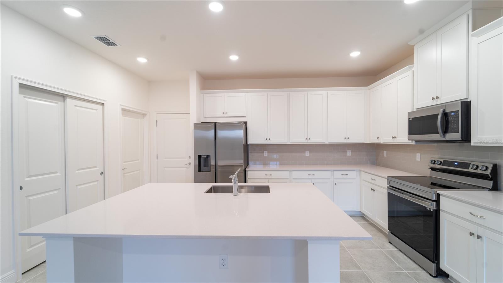 HAVENFIELD AT CROSS PRAIRIE - Residential