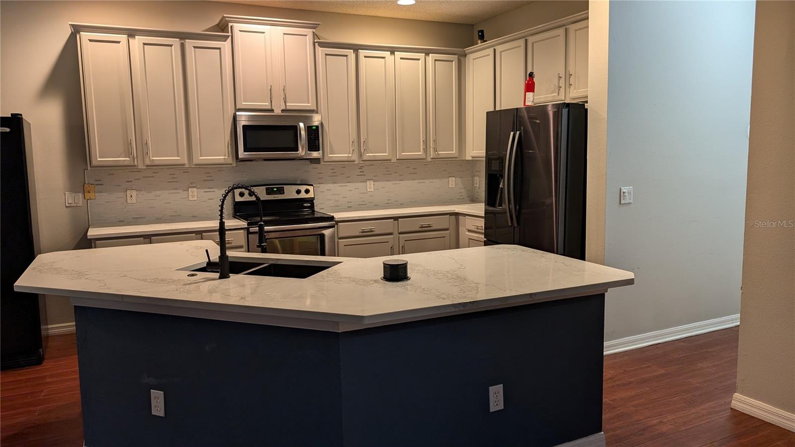 RYBOLT RESERVE PH 01 49 95 - Residential Lease