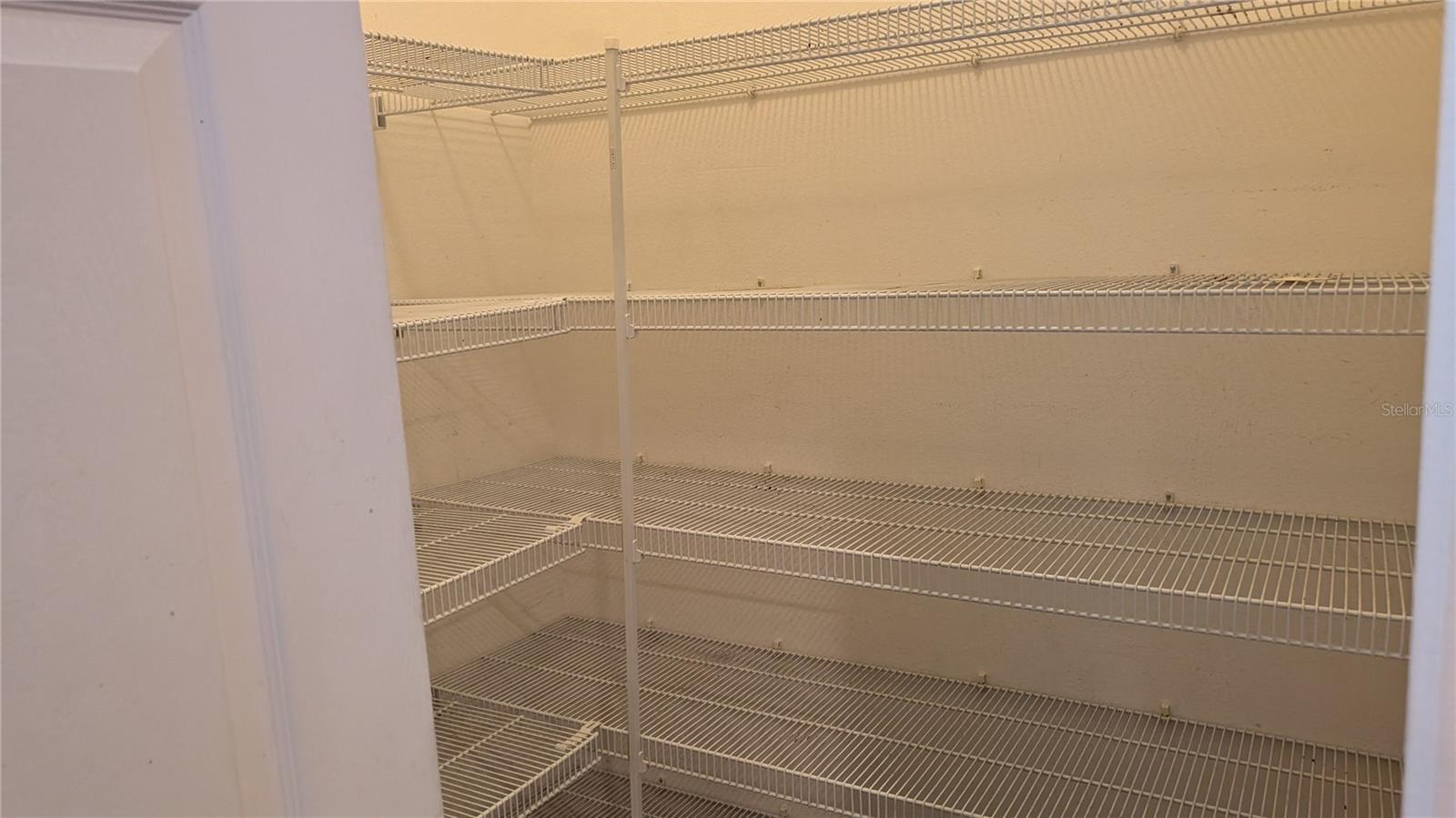 RYBOLT RESERVE PH 01 49 95 - Residential Lease