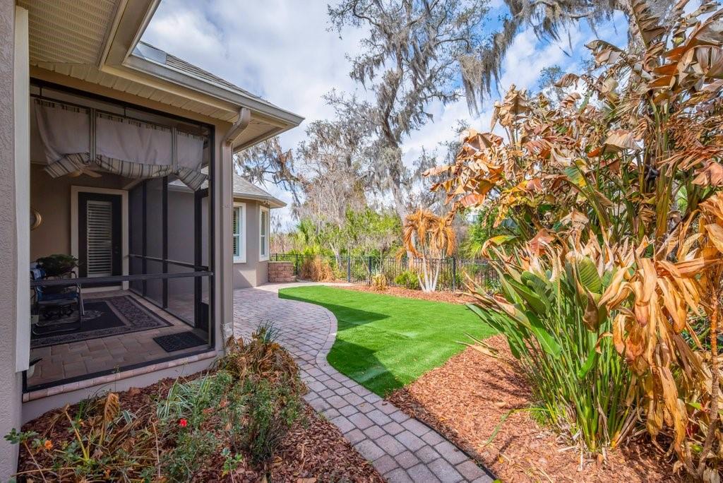 FISHHAWK RANCH - Residential