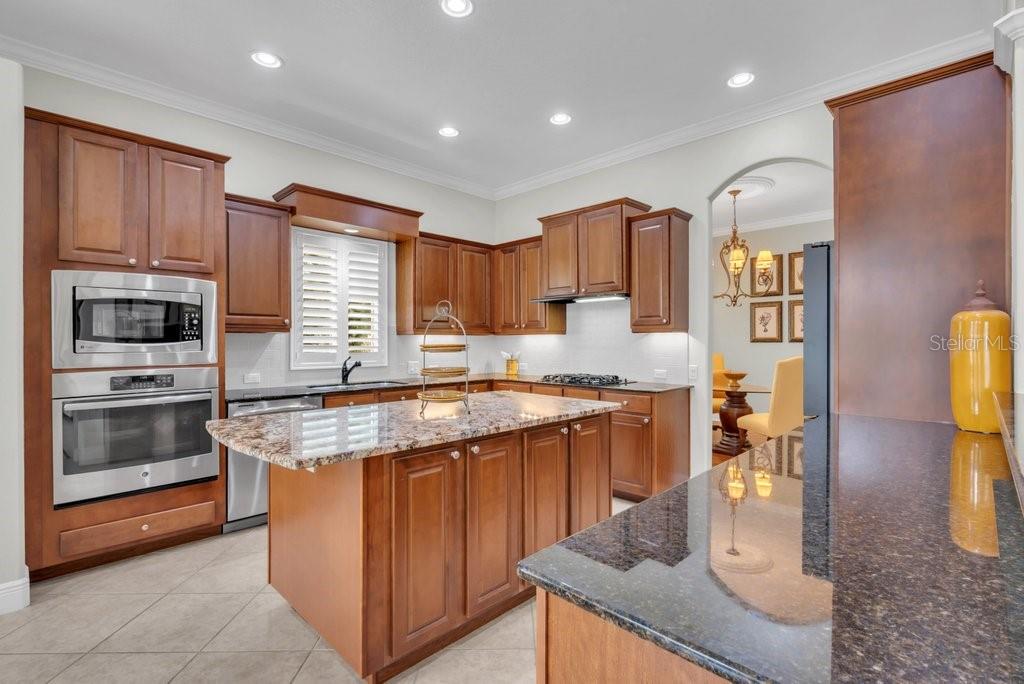 FISHHAWK RANCH - Residential