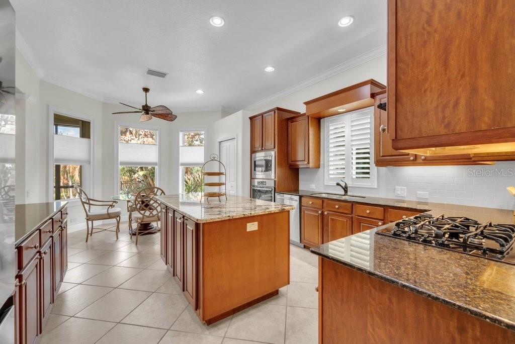 FISHHAWK RANCH - Residential