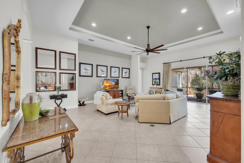 FISHHAWK RANCH - Residential