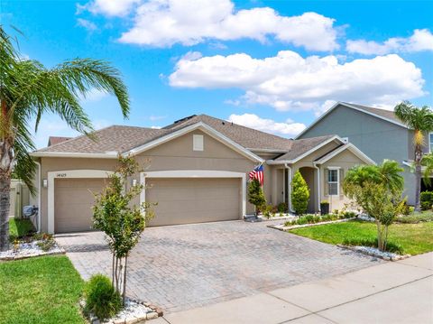 A home in WINTER GARDEN