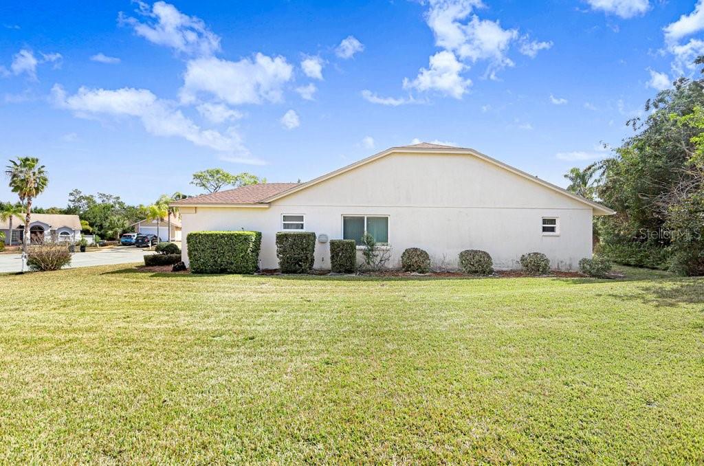 THE ESTATES - Residential