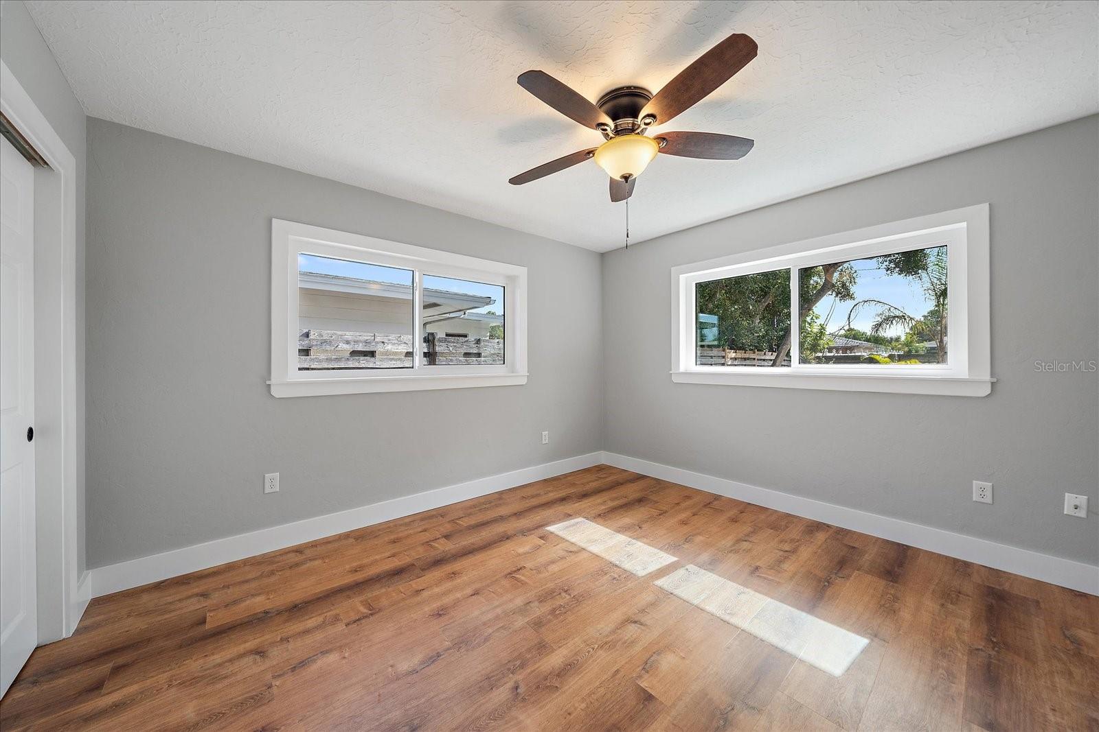 SOUTH GATE - Residential