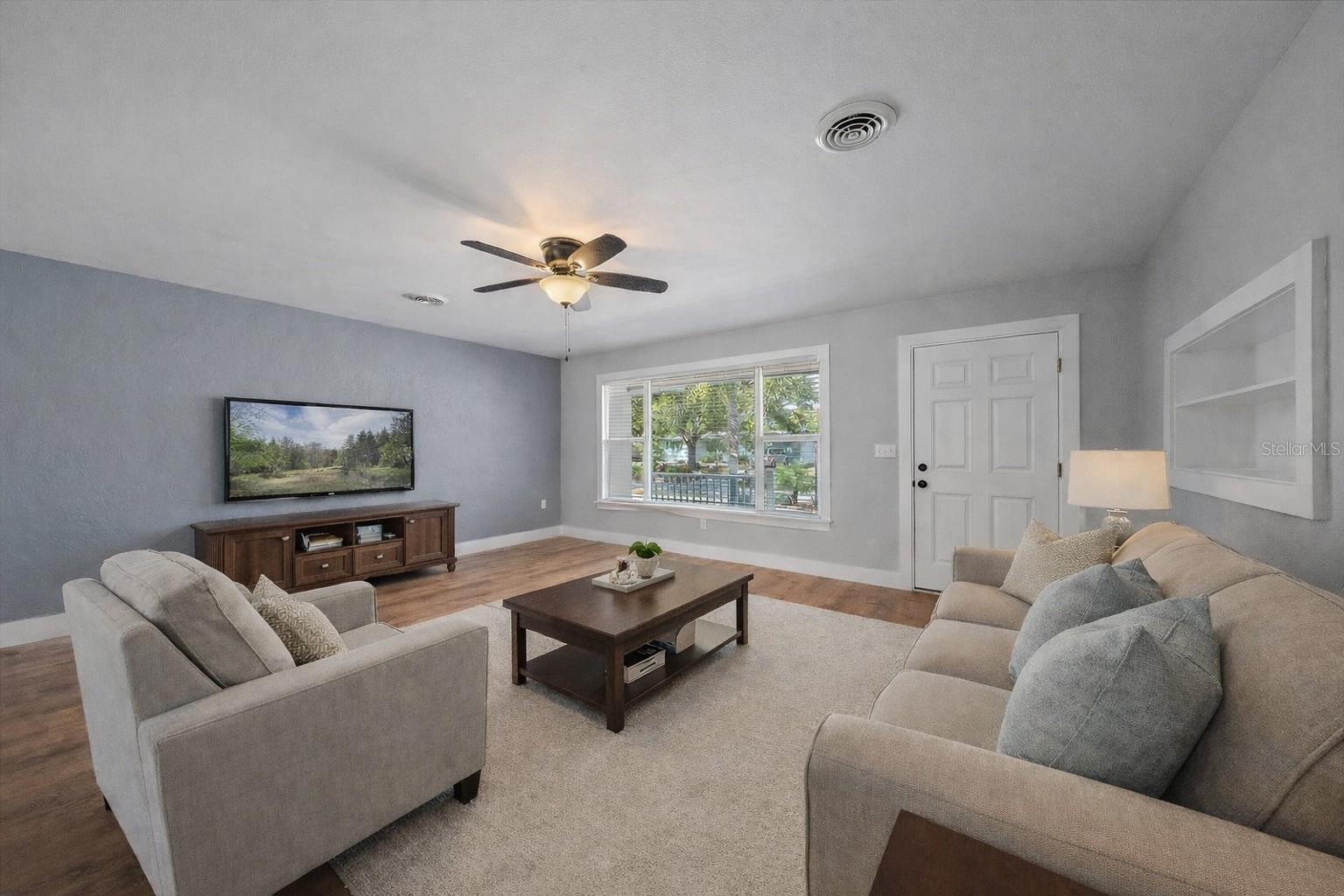 2426 TANGERINE DRIVE