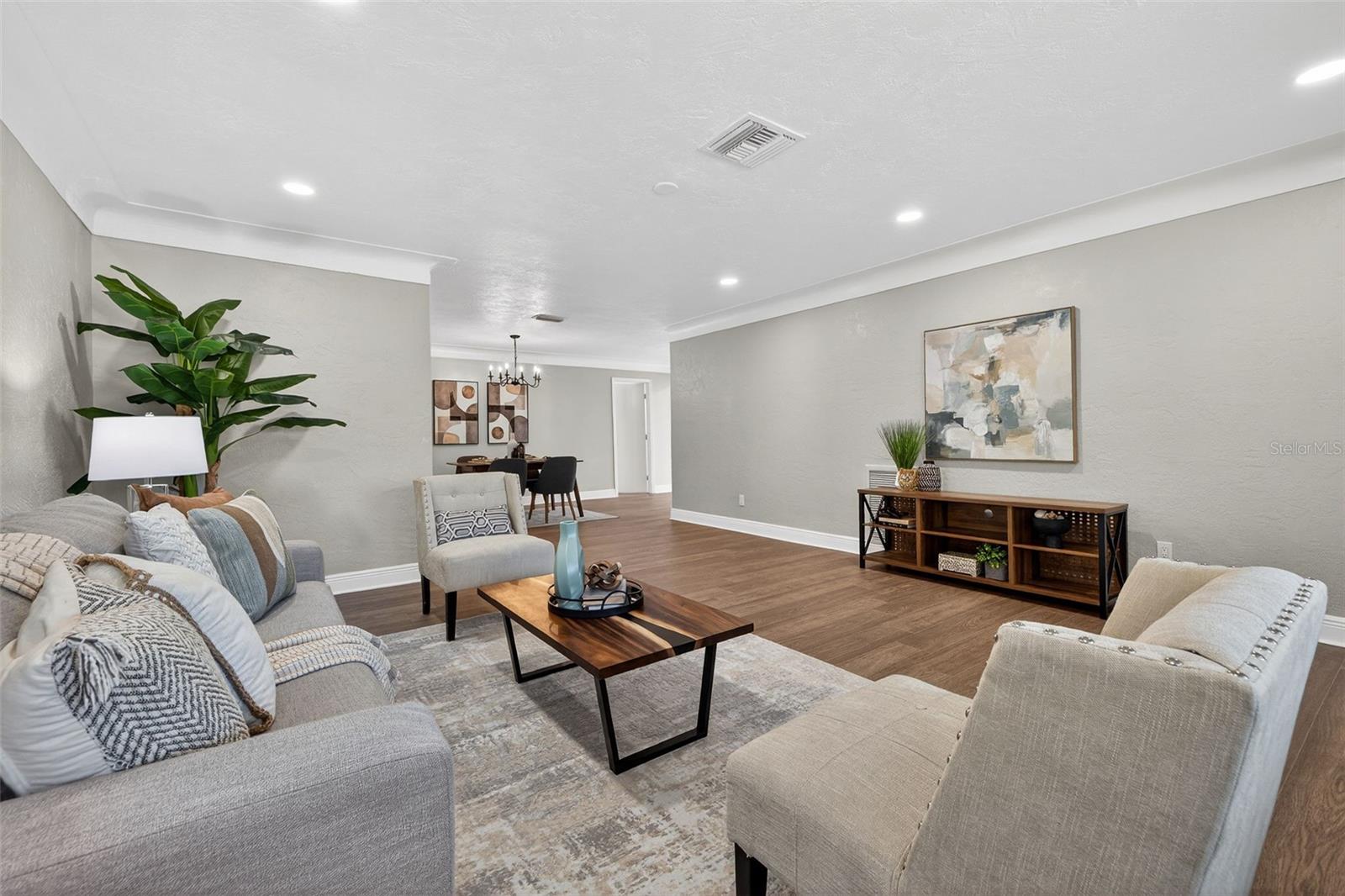 OAKHURST TERRACE - Residential