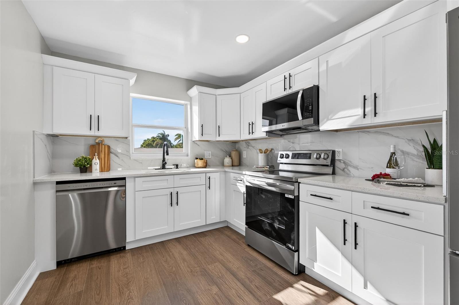 OAKHURST TERRACE - Residential