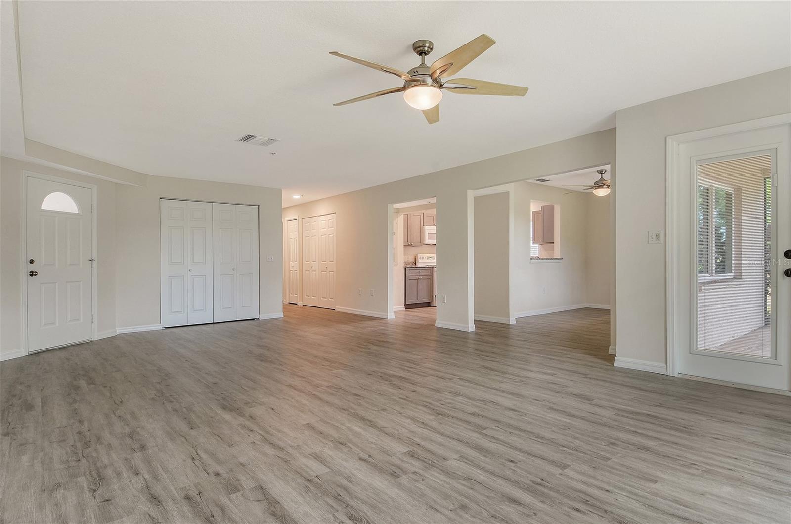 BROOKSIDE - Residential