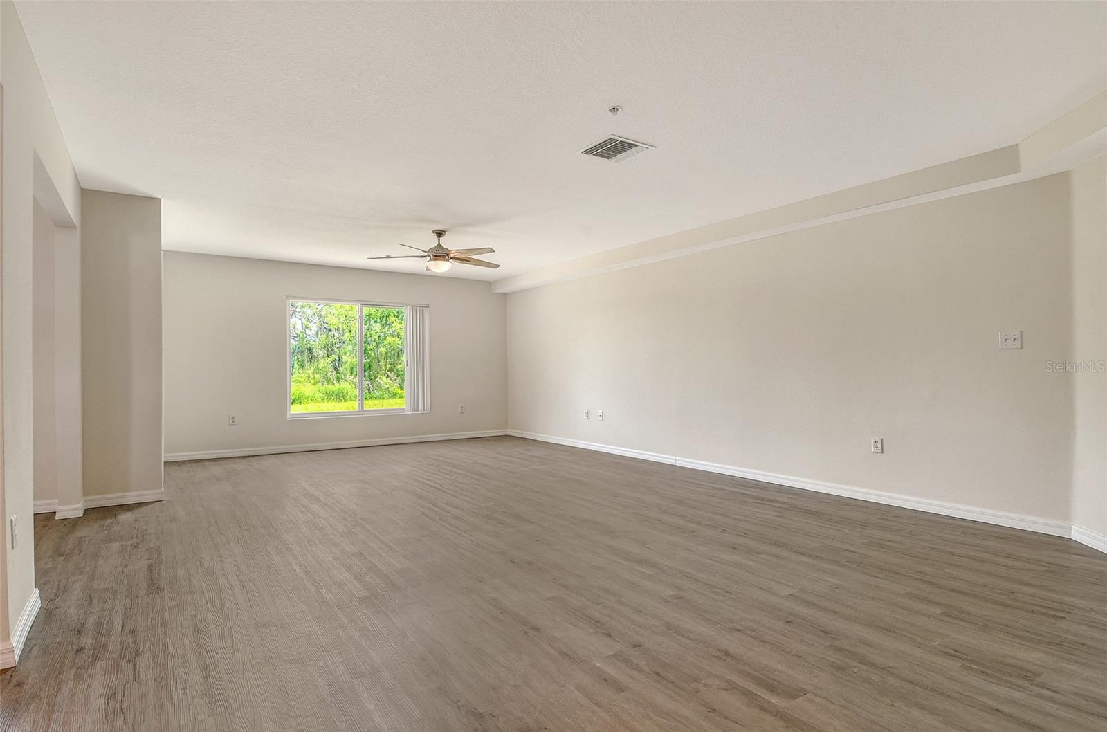 BROOKSIDE - Residential